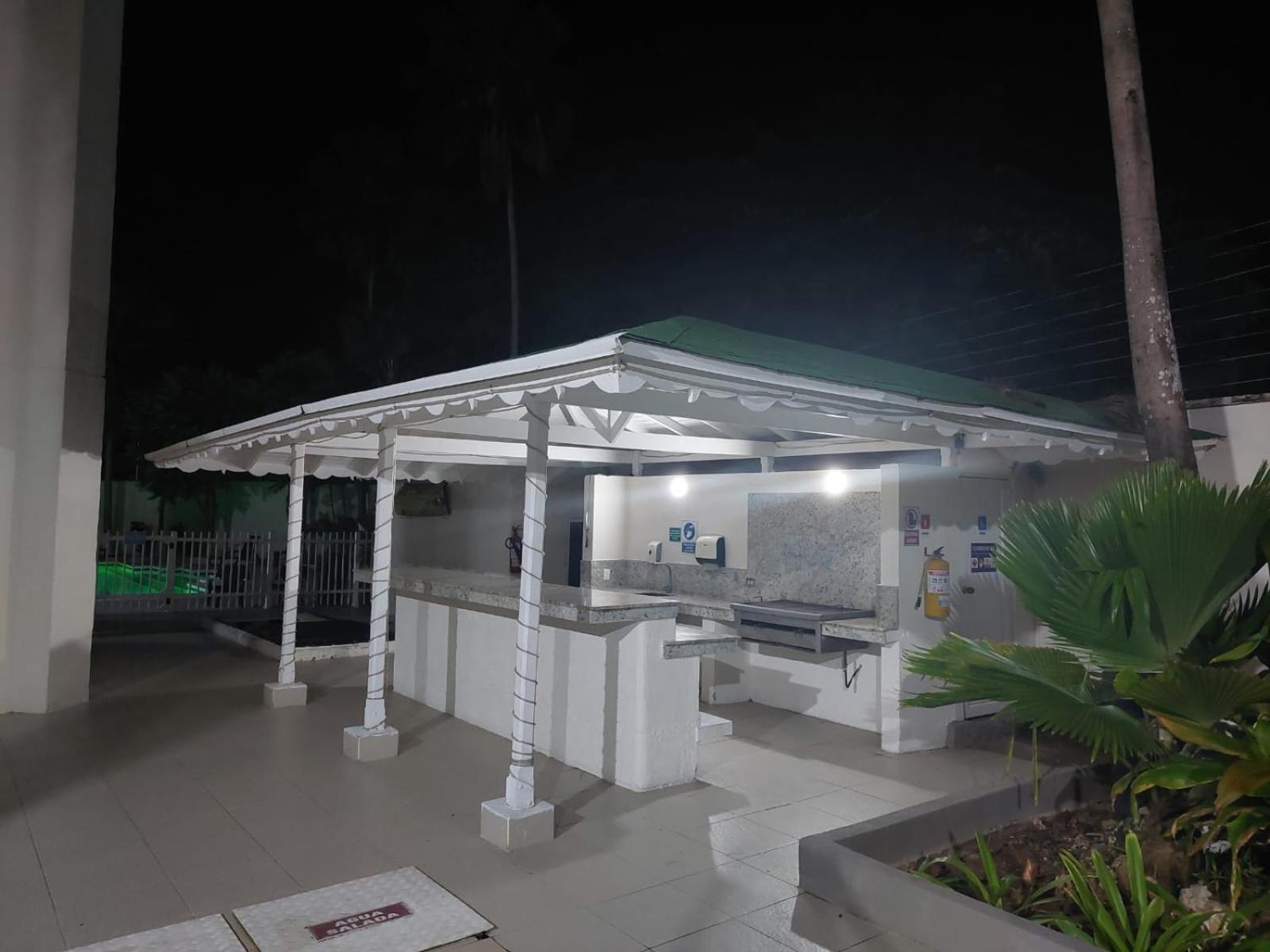 Apartamento en San Andrés frente al mar con piscina