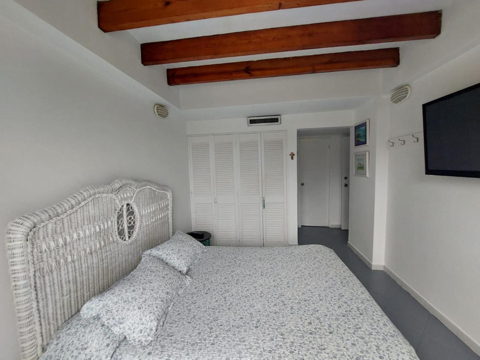 Apartamento en San Andrés frente al mar con piscina