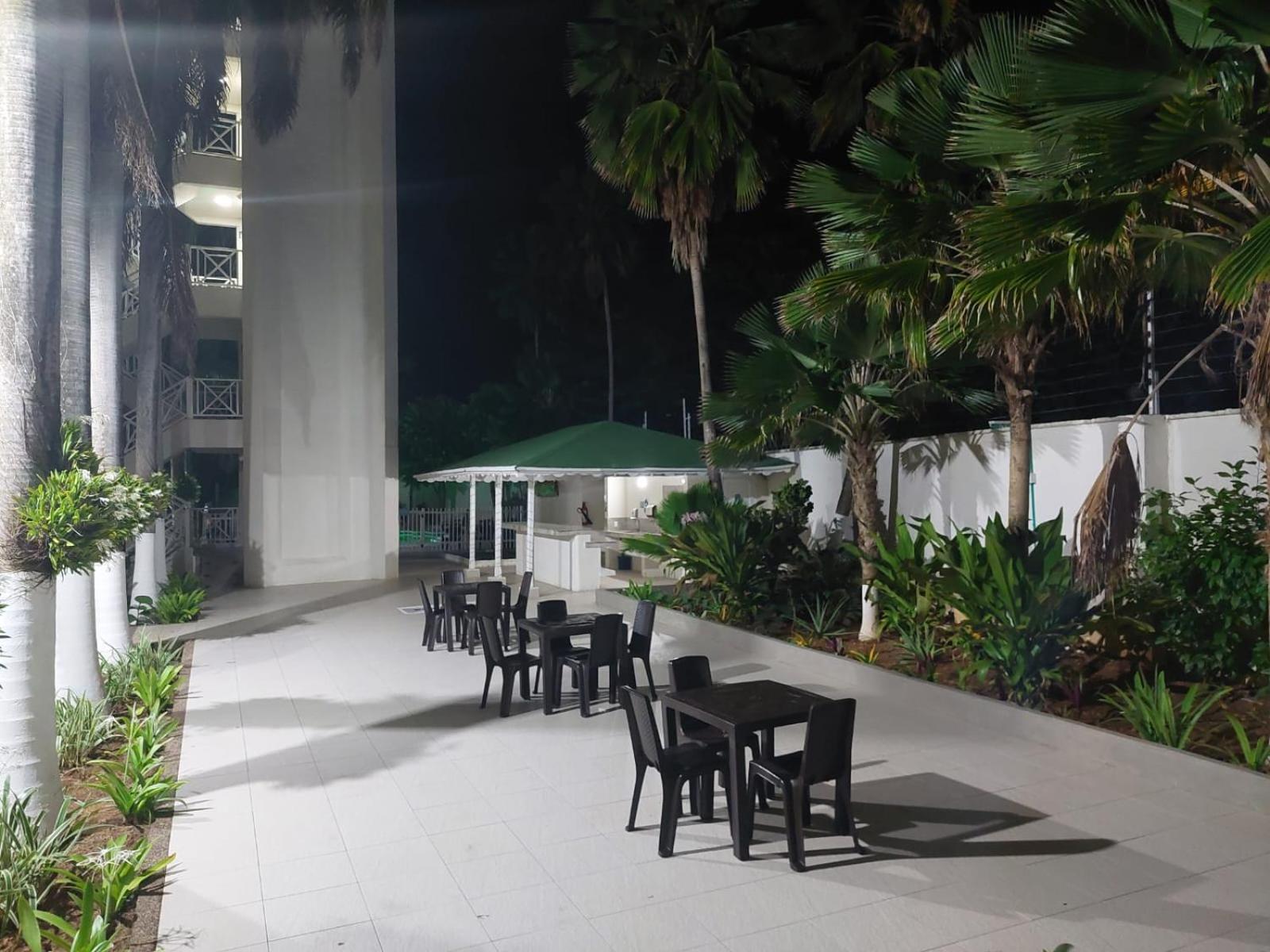Apartamento en San Andrés frente al mar con piscina