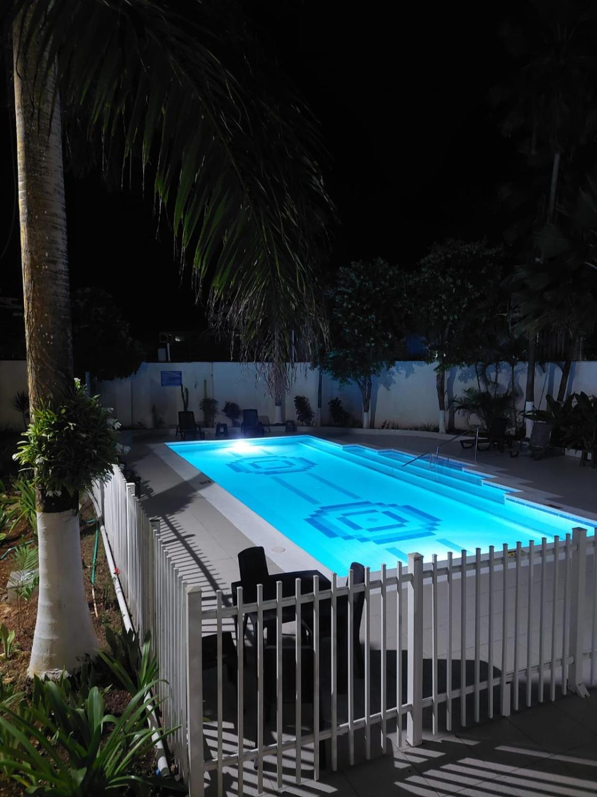 Apartamento en San Andrés frente al mar con piscina