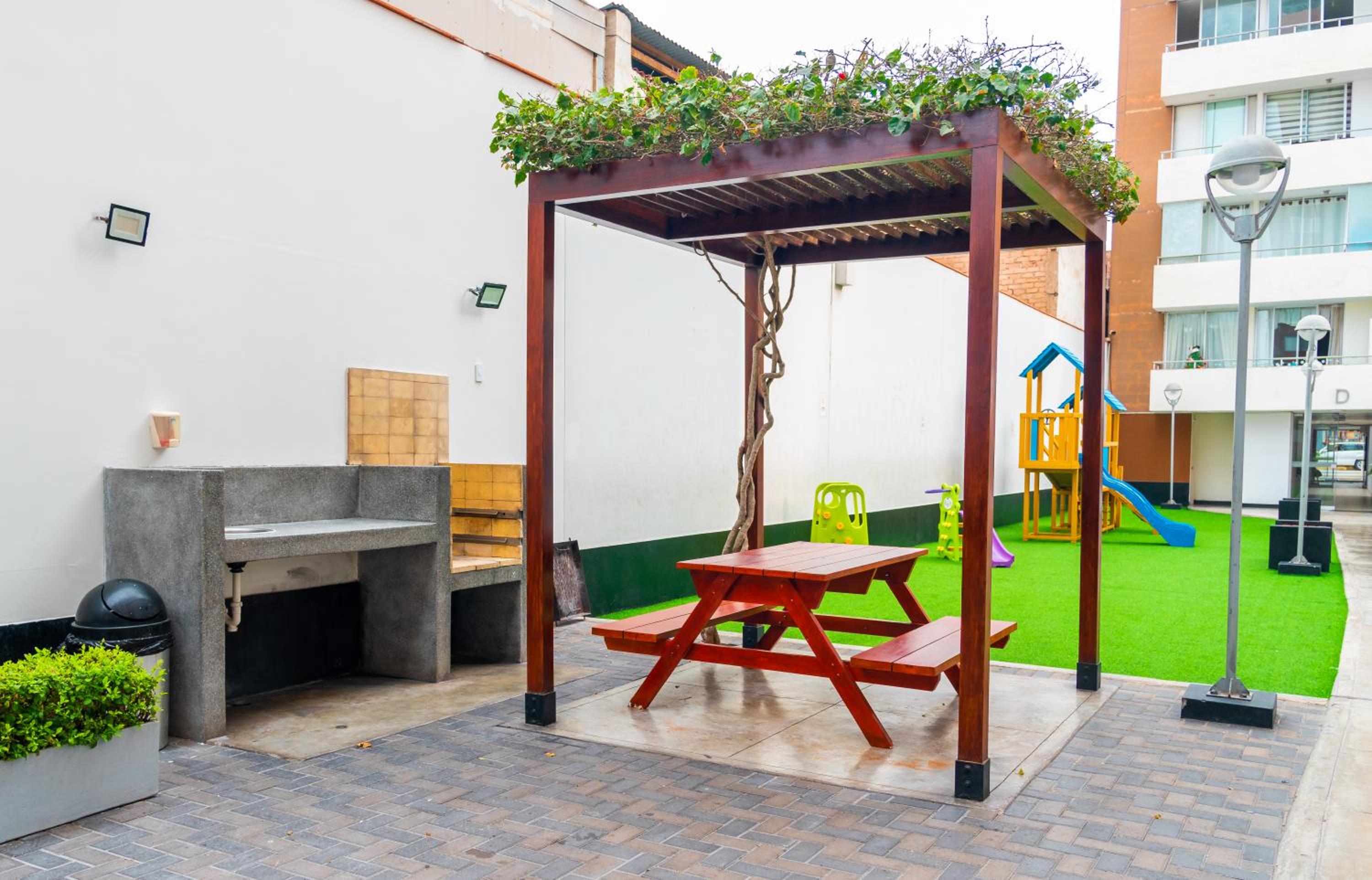 activities & amenities