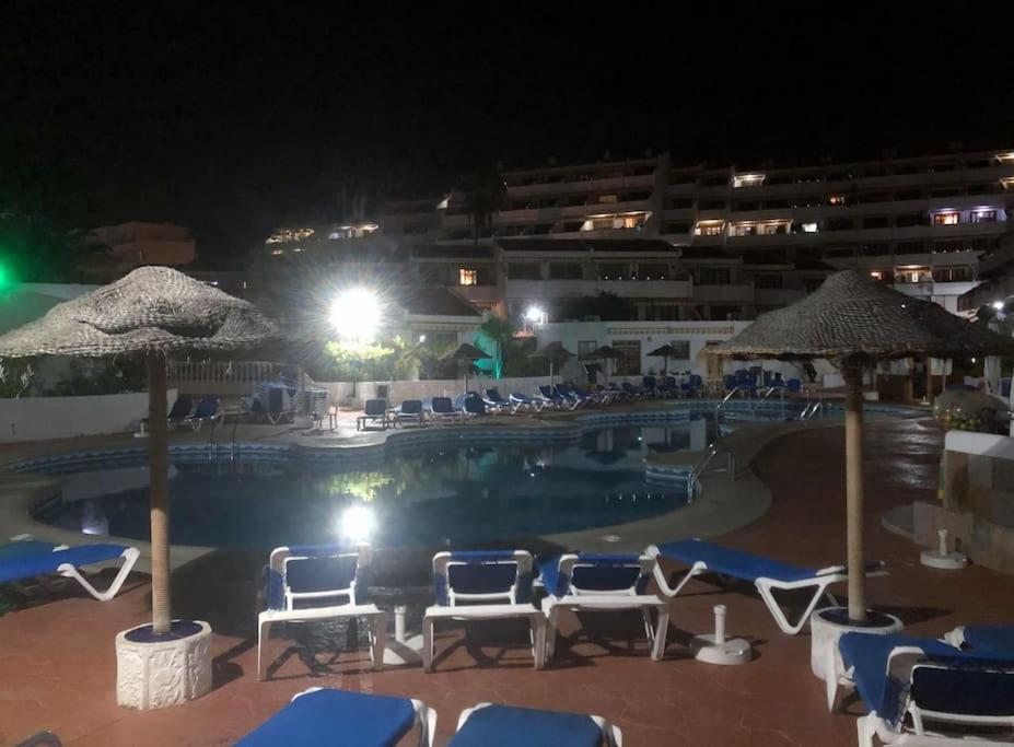Apartamento Elisa en Garden City con piscina climatizada