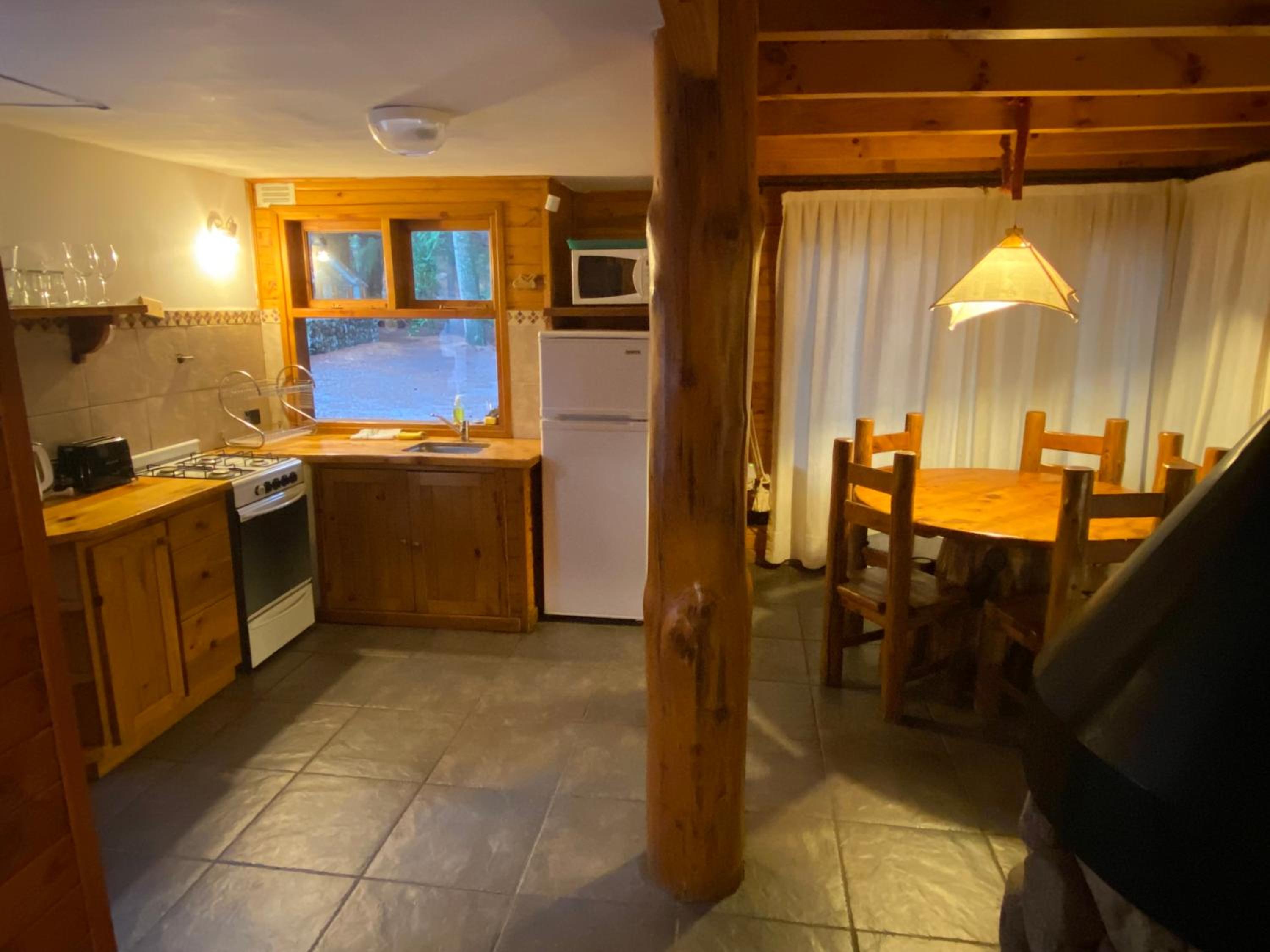 El Remanso - Arrayan Cabin, Bahía Manzano