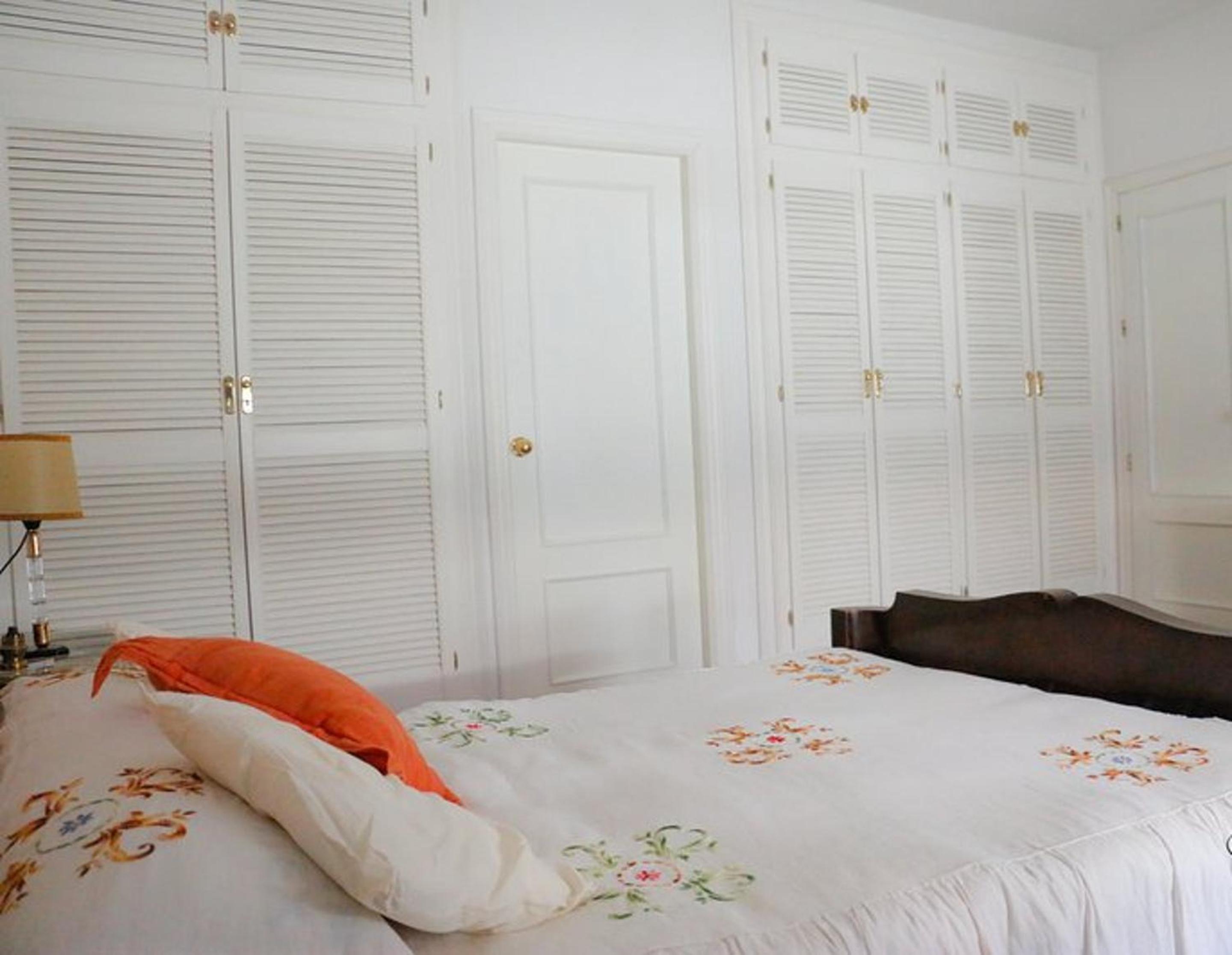 Charming House in Castilblanco with Terrace and Fireplace