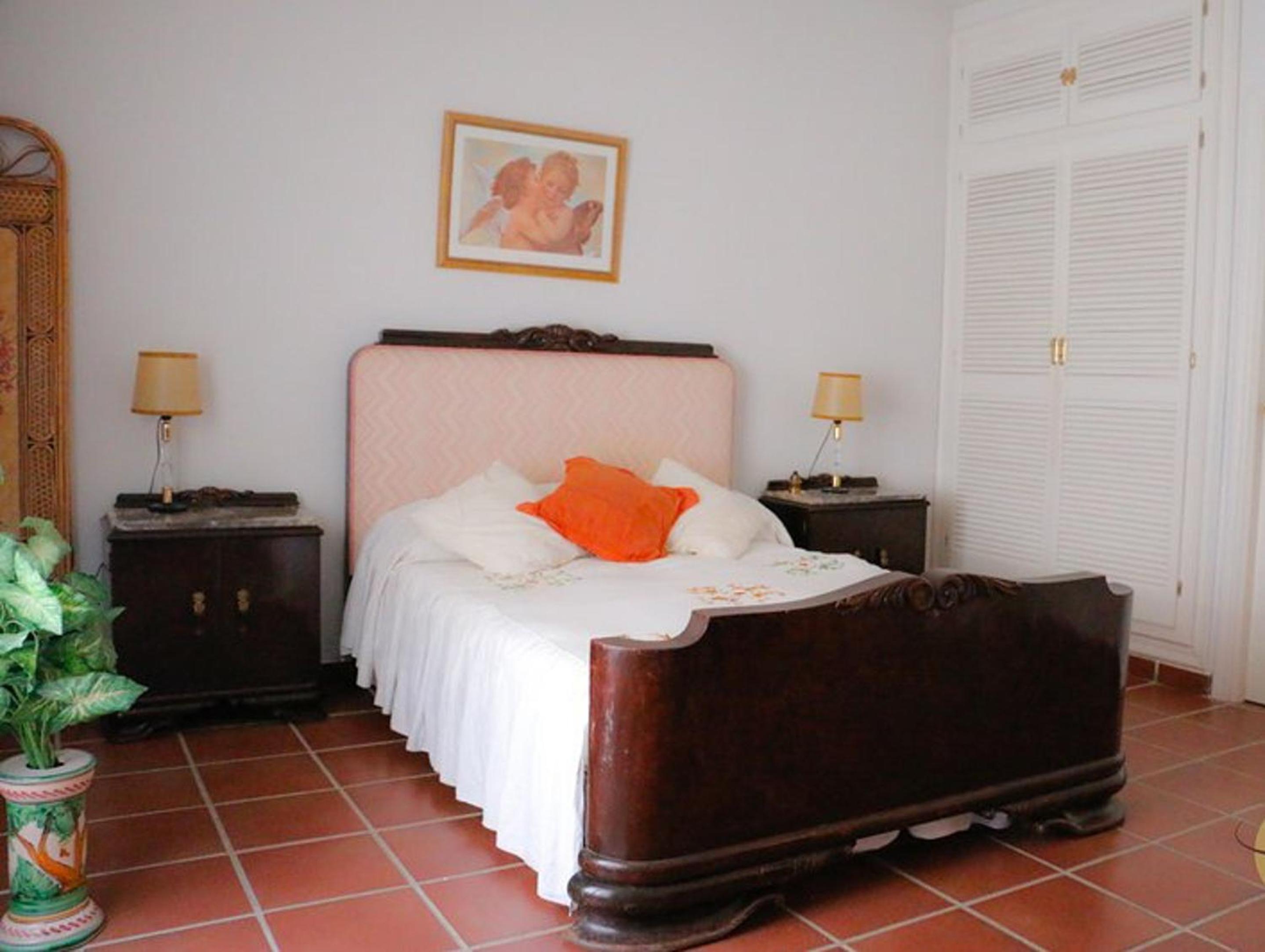 Charming House in Castilblanco with Terrace and Fireplace