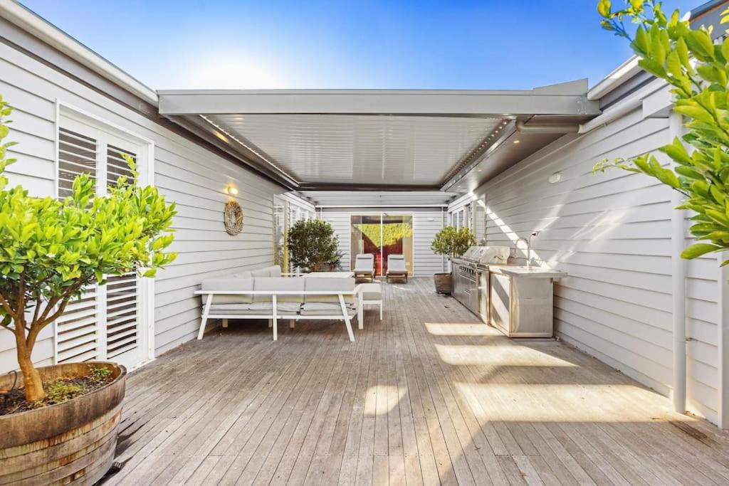 Sorrento Dreamtime - stunning, renovated family home, close to beaches