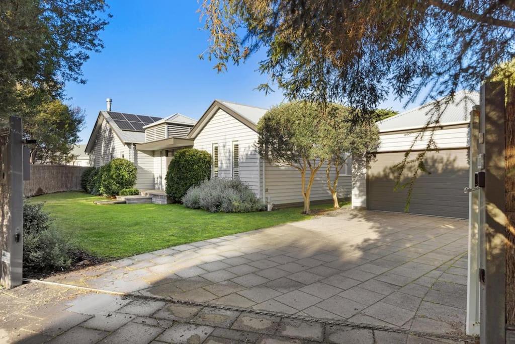 Sorrento Dreamtime - stunning, renovated family home, close to beaches