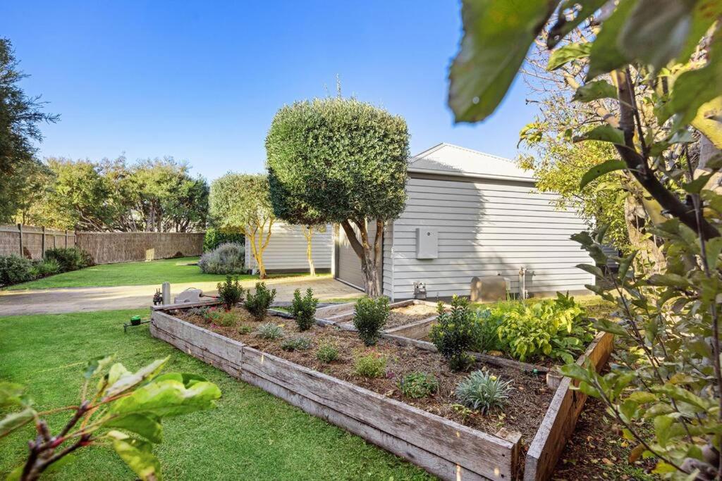 Sorrento Dreamtime - stunning, renovated family home, close to beaches