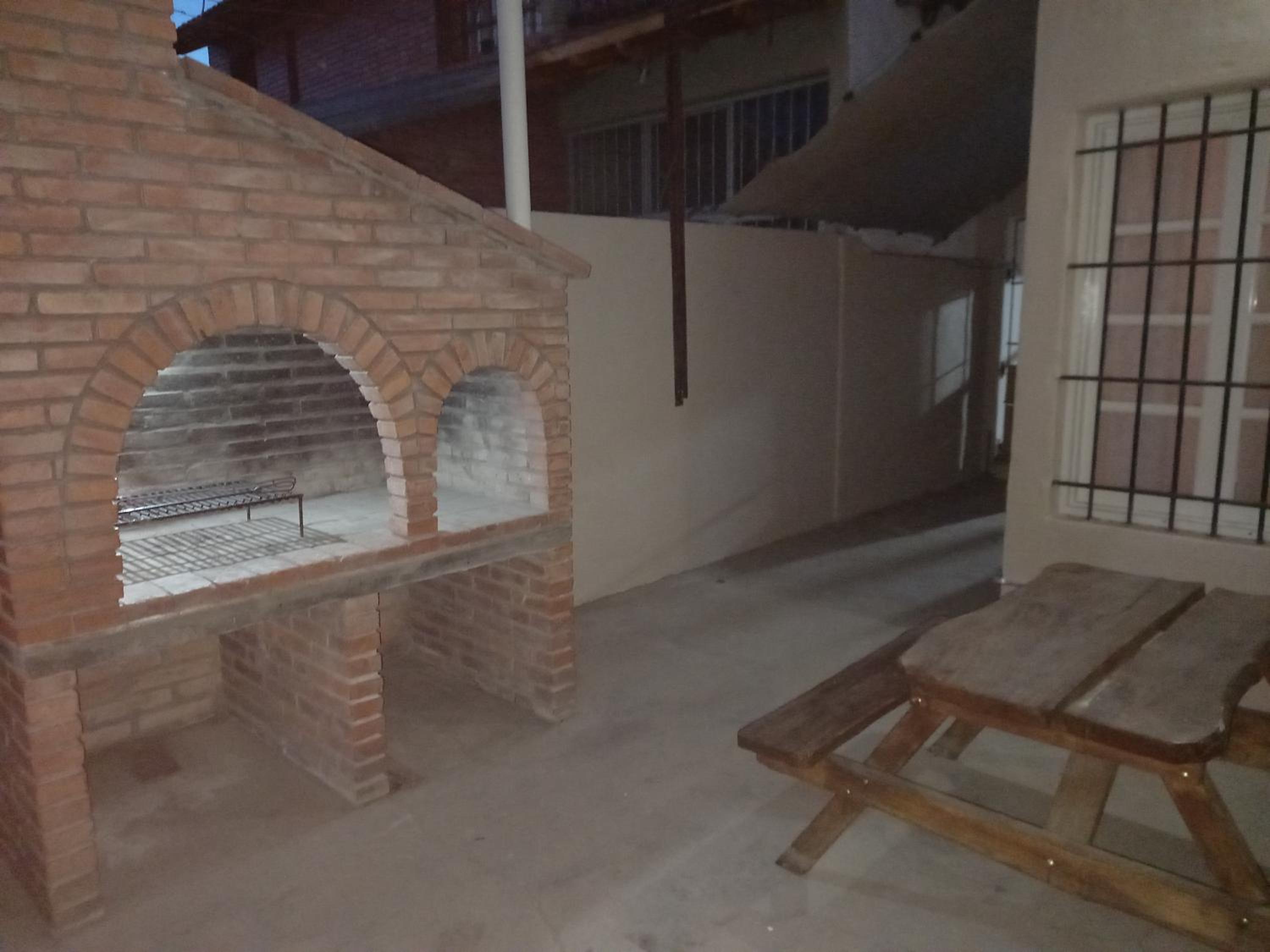 Casa Céntrica Excelente Ubicación