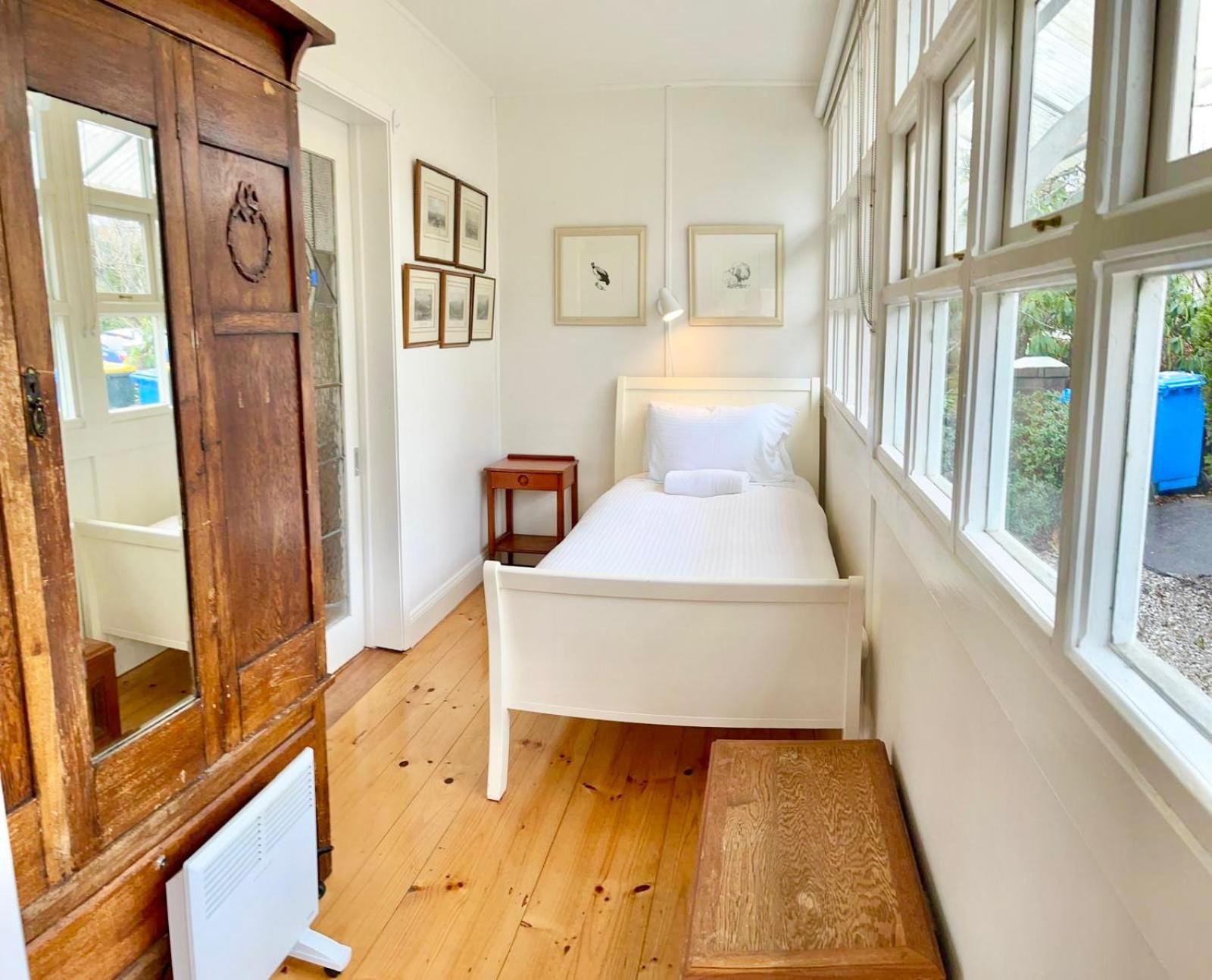 Plum Blossom Cottage