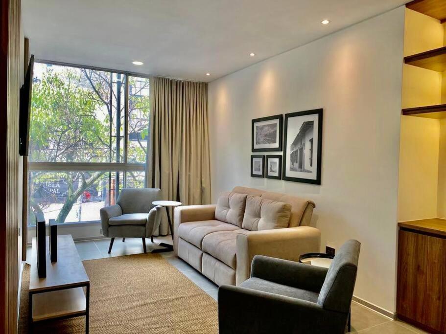 Spacious apartment in the best location 302