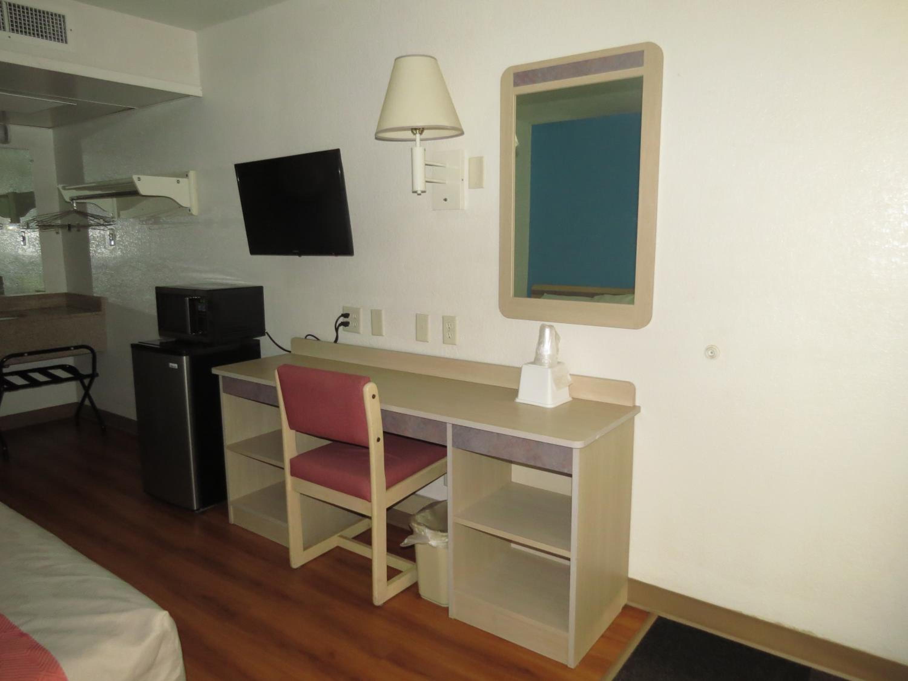 Motel 6-Mitchell, SD