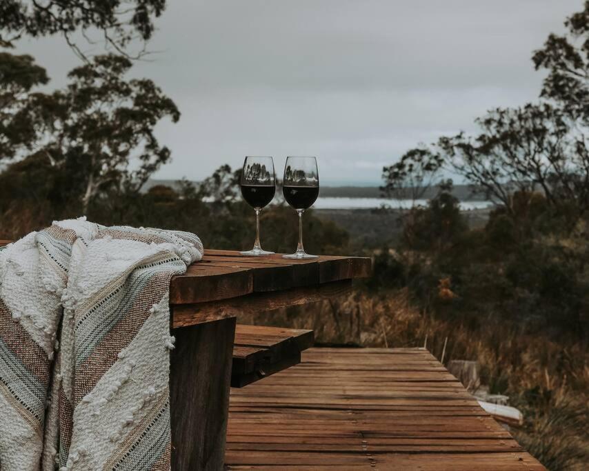 Cherry Tree Hill - The Gateway to Freycinet Park