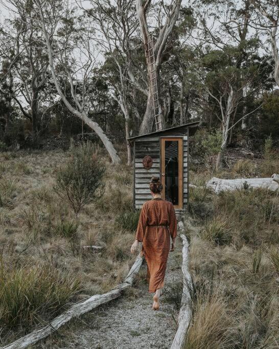 Cherry Tree Hill - The Gateway to Freycinet Park