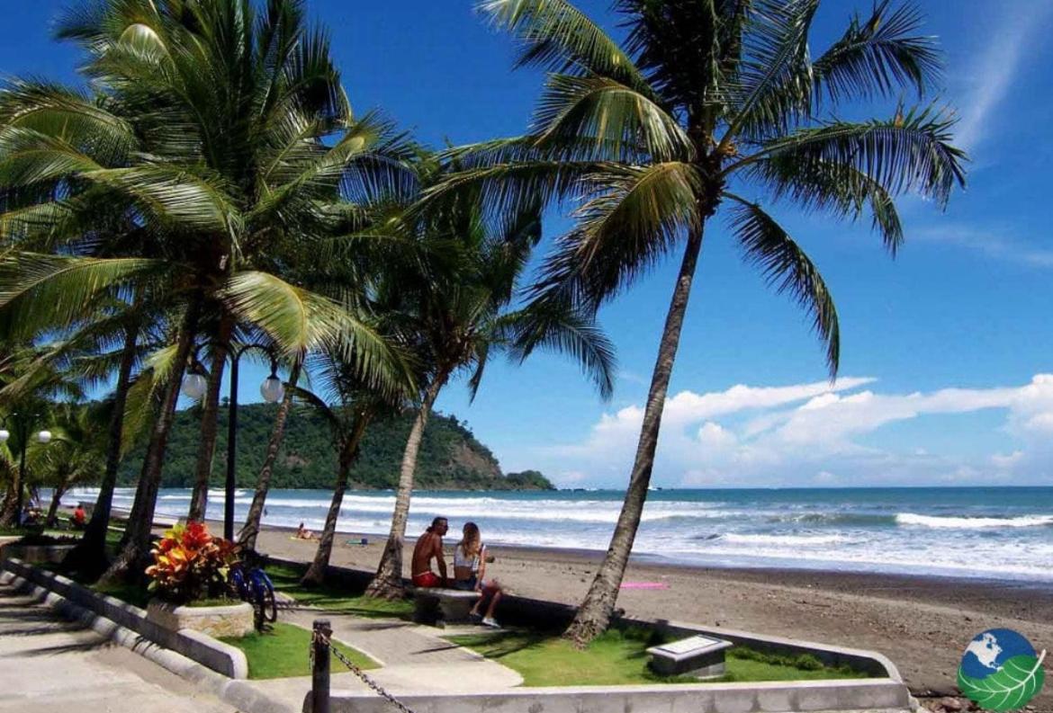 Beachfront Diamante del Sol 601S