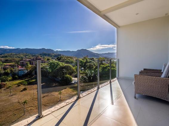 Beachfront Diamante del Sol 601S