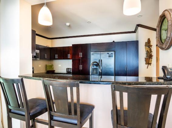 Beachfront Diamante del Sol 601S