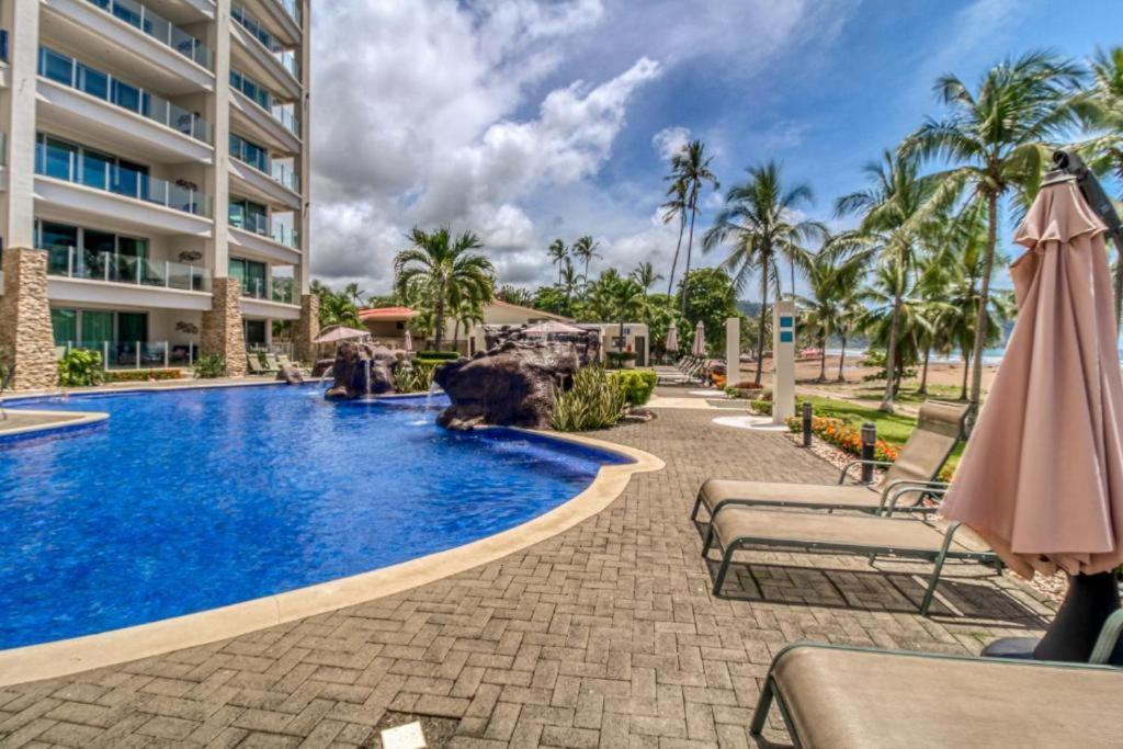 Beachfront Diamante del Sol 601S