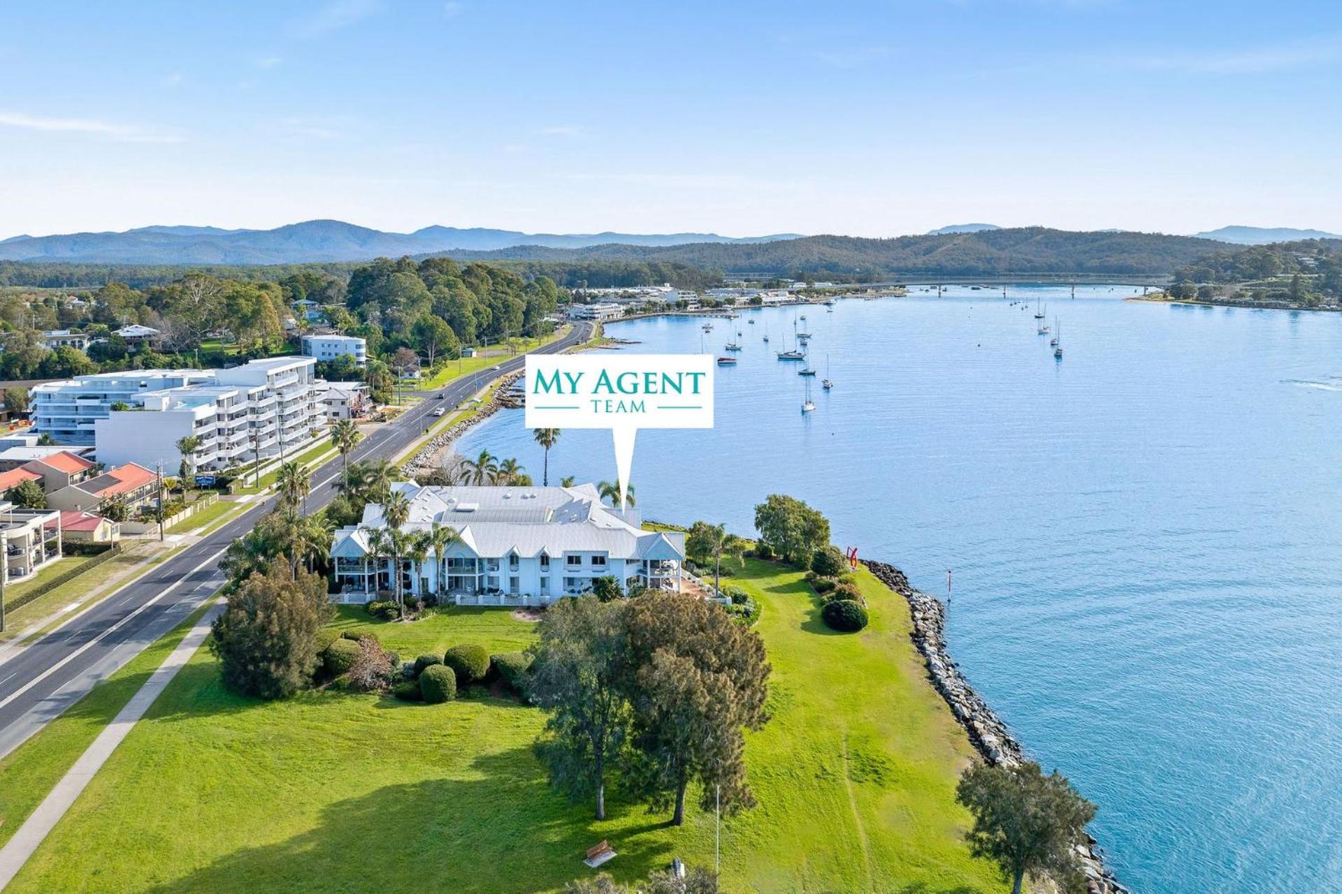 Spinnakers Reach Unit 9 managed by Batemans Bay Accom