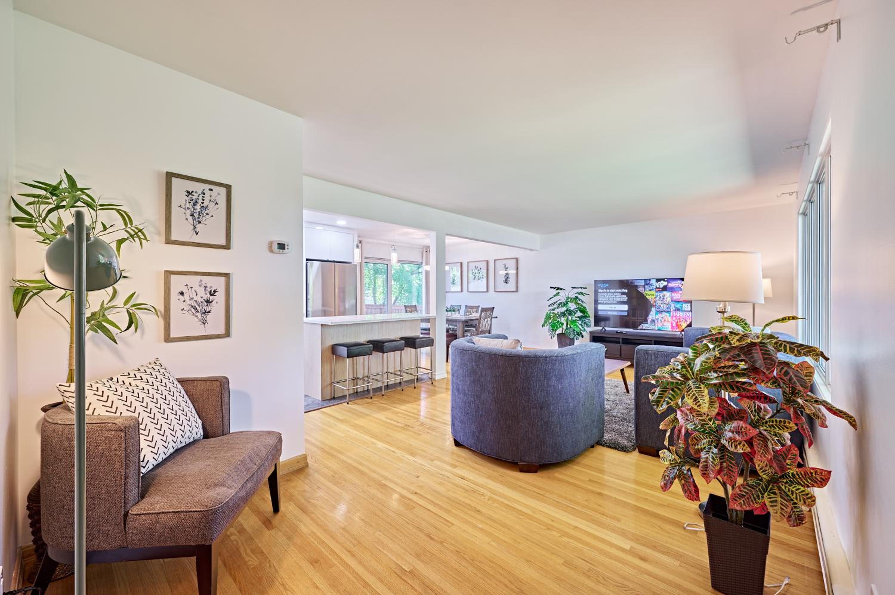 Chinook Executive House