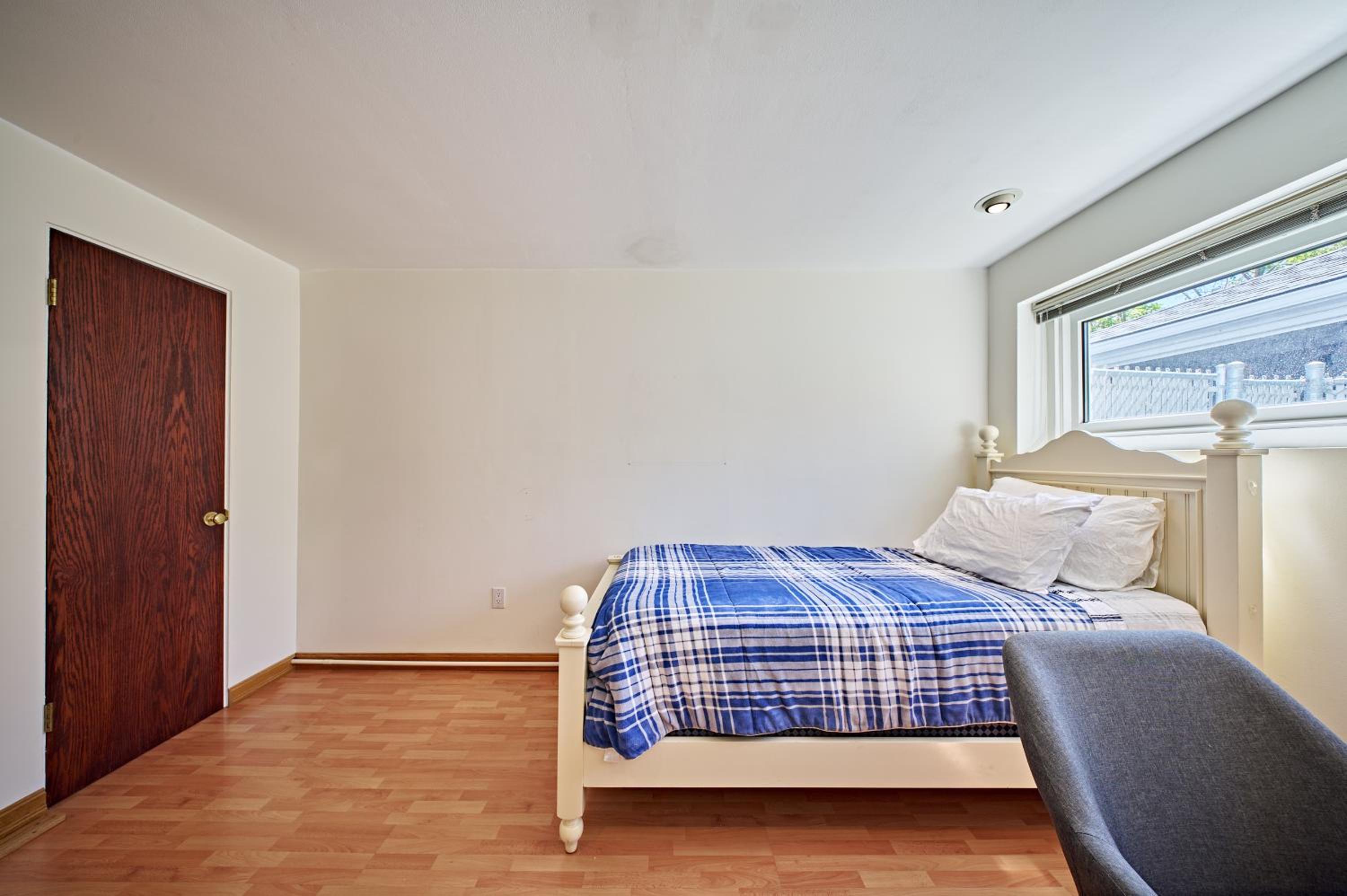 Chinook Executive House