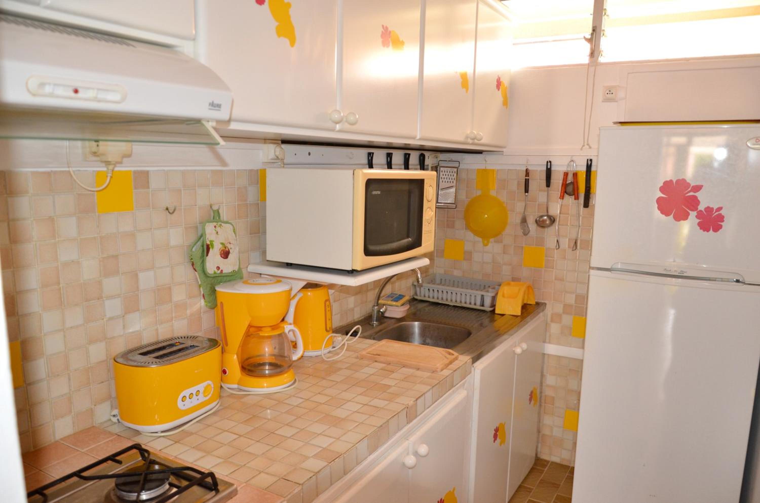 Studio cocooning à Saint Anne / 27 m² / jardin fleuri