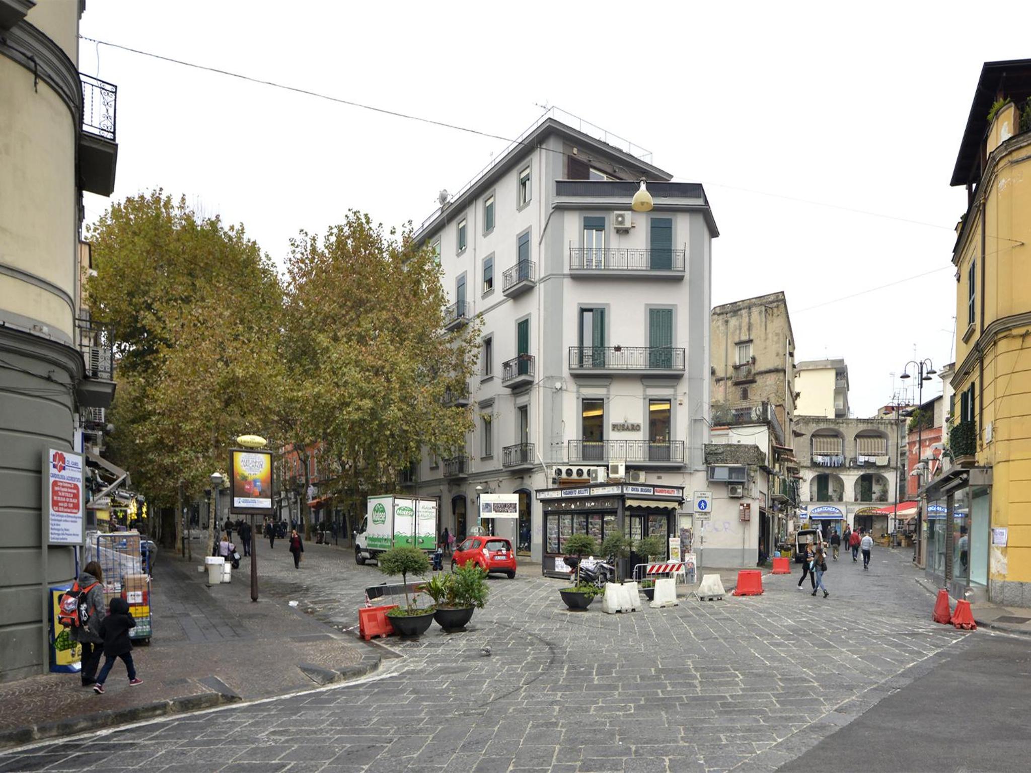 La Piazza al Vomero