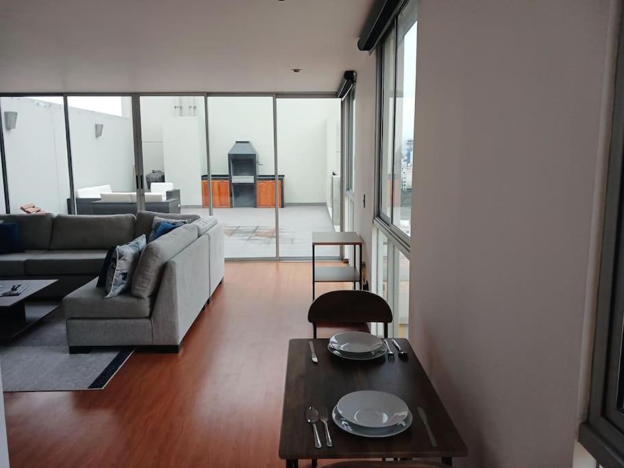 Moderno Penthouse en Miraflores