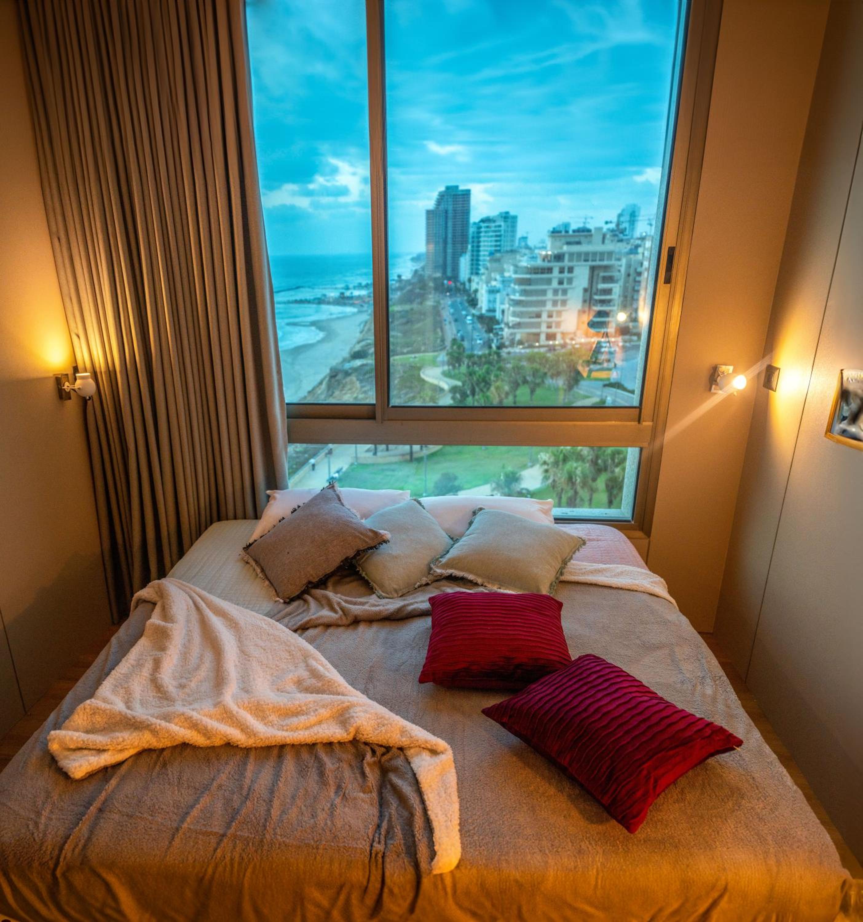 Panoramic Sea View Luxury Suite