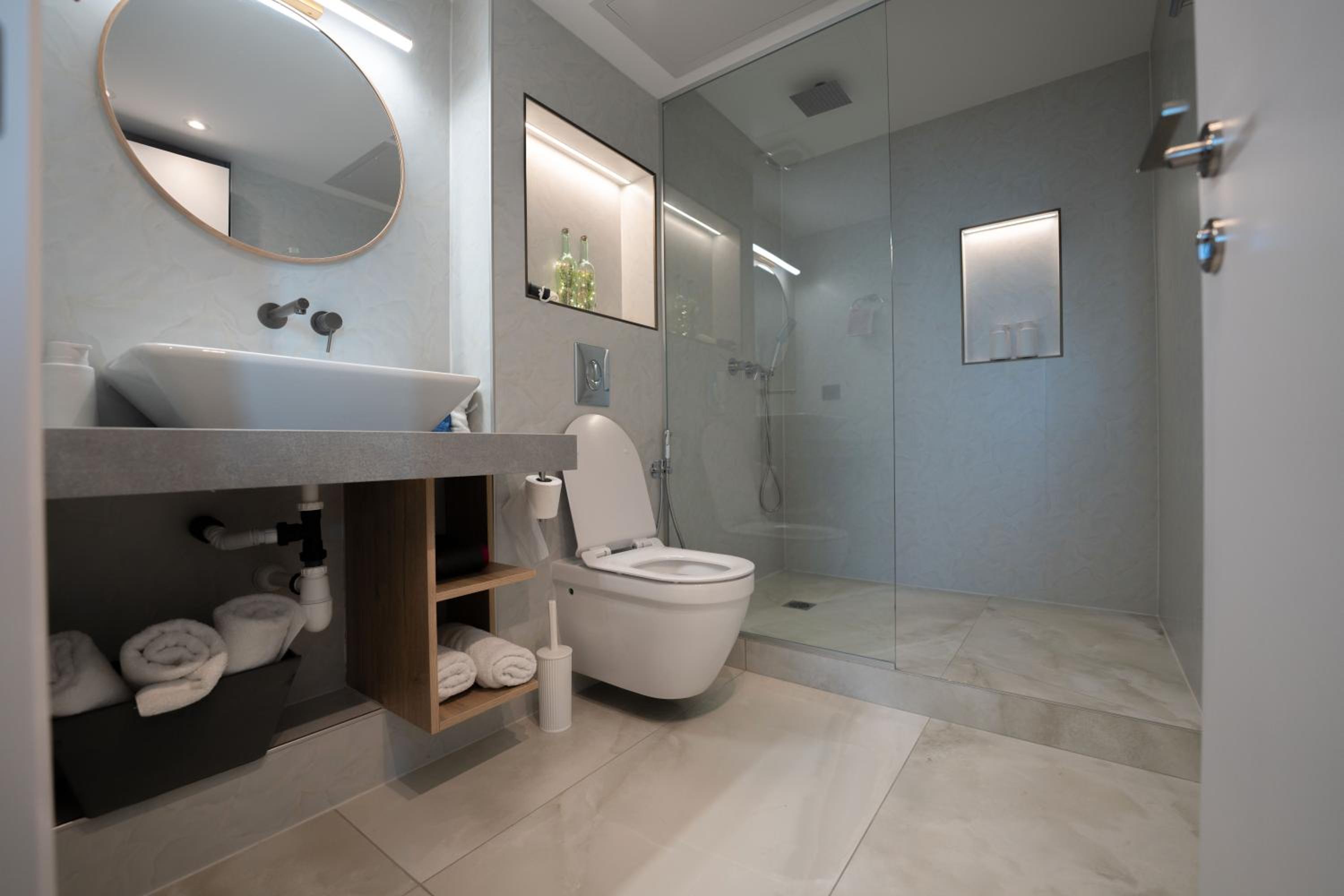 Panoramic Sea View Luxury Suite