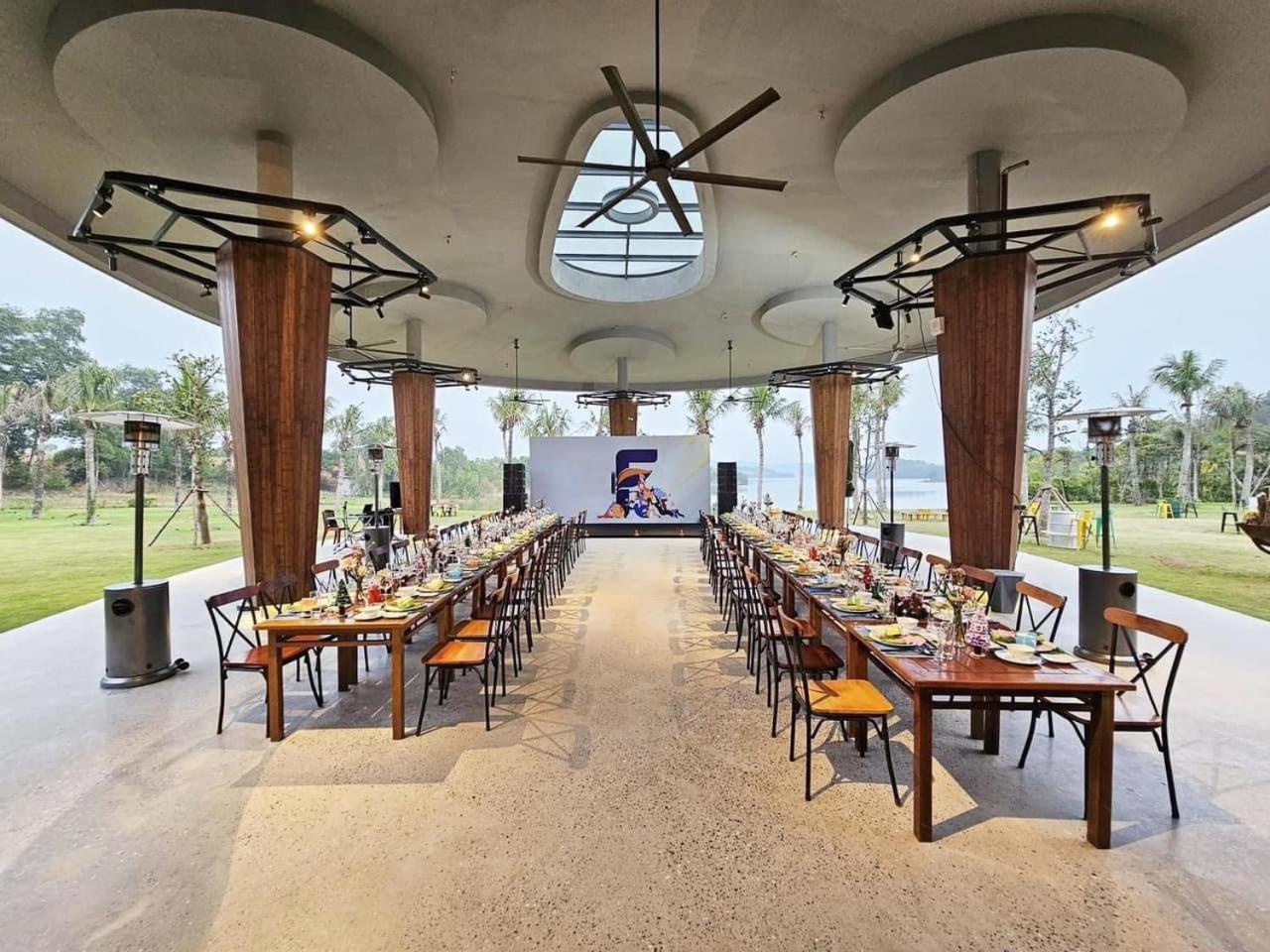 Đại Lải Resort - Lake view villa view 3
