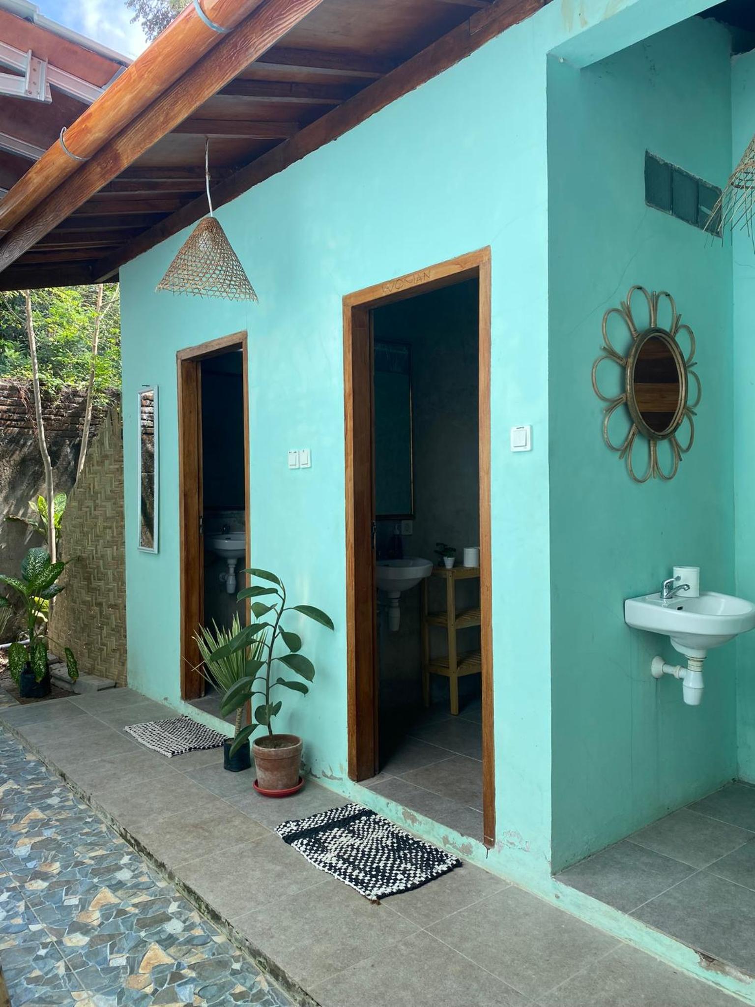 Secret Spot Surf and Stay