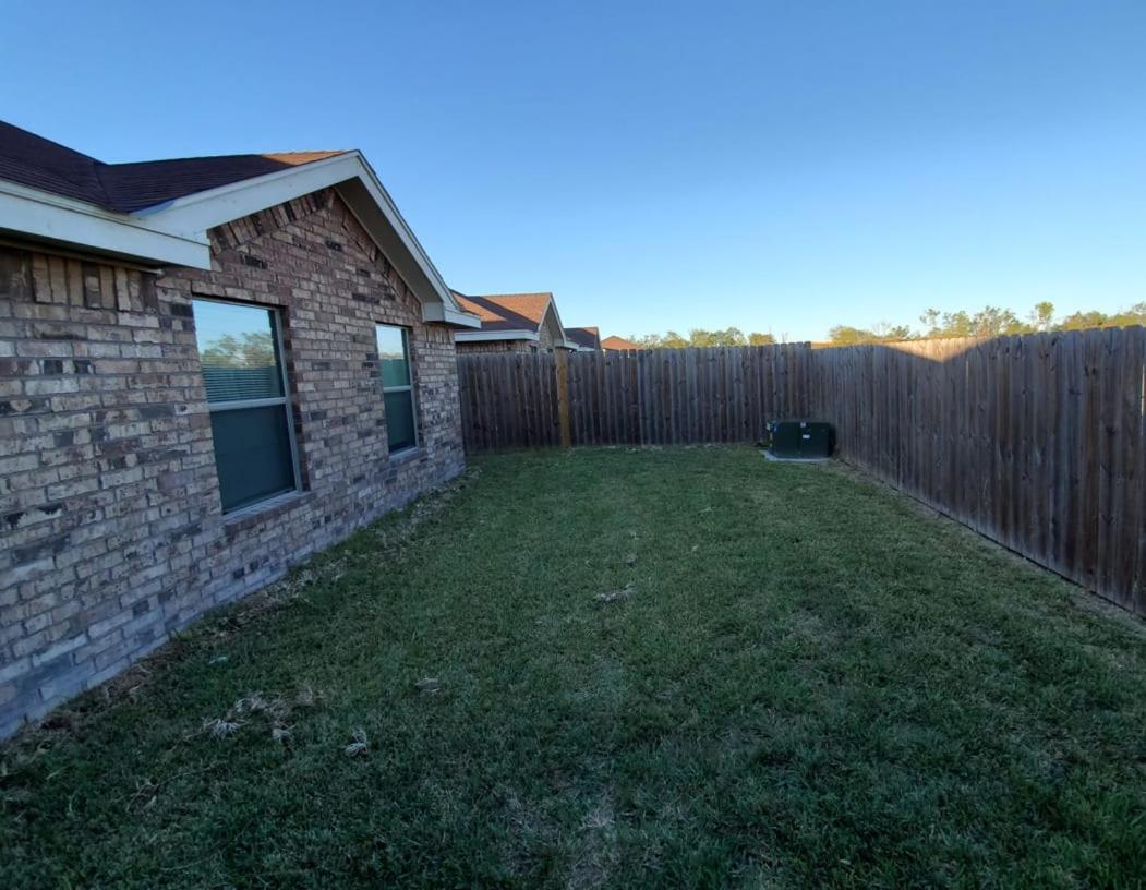 2BD 2BT Apt near University view 3