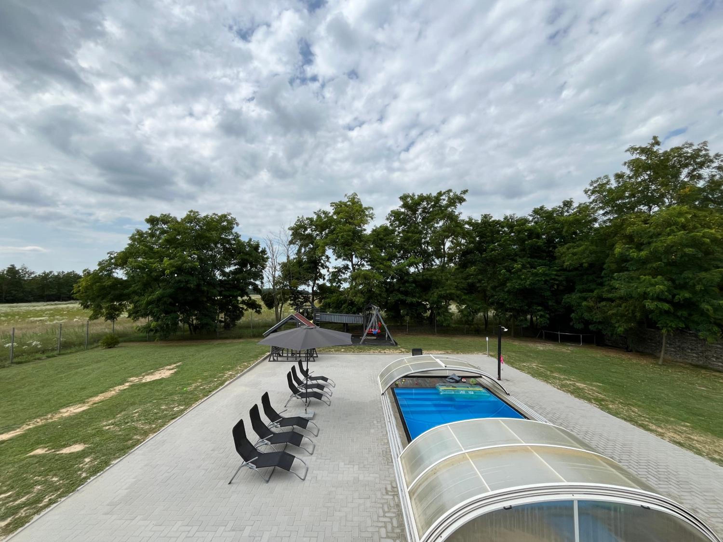 Wild Garden1 Apartman view 5