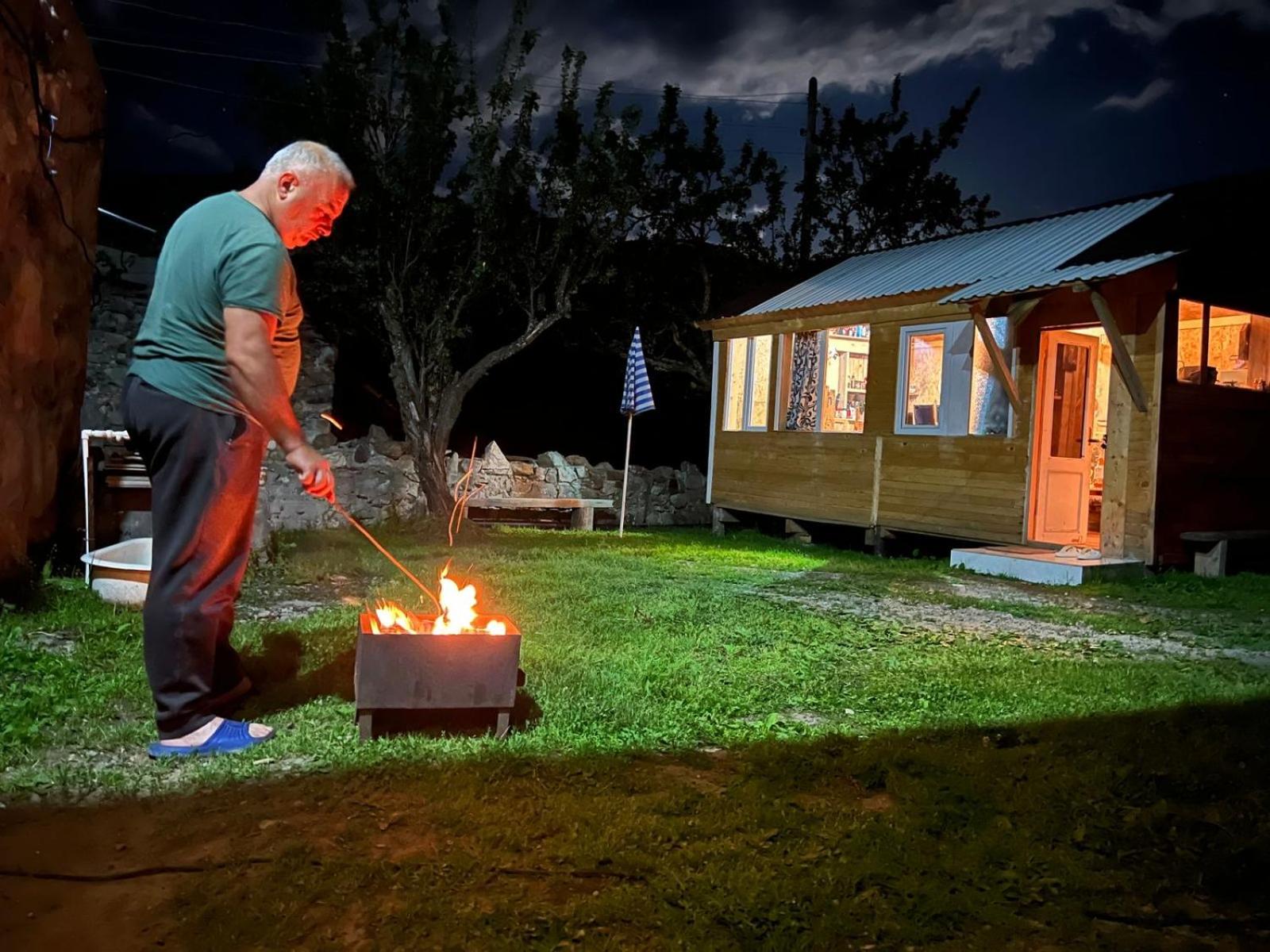 Guesthouse Aprasidze