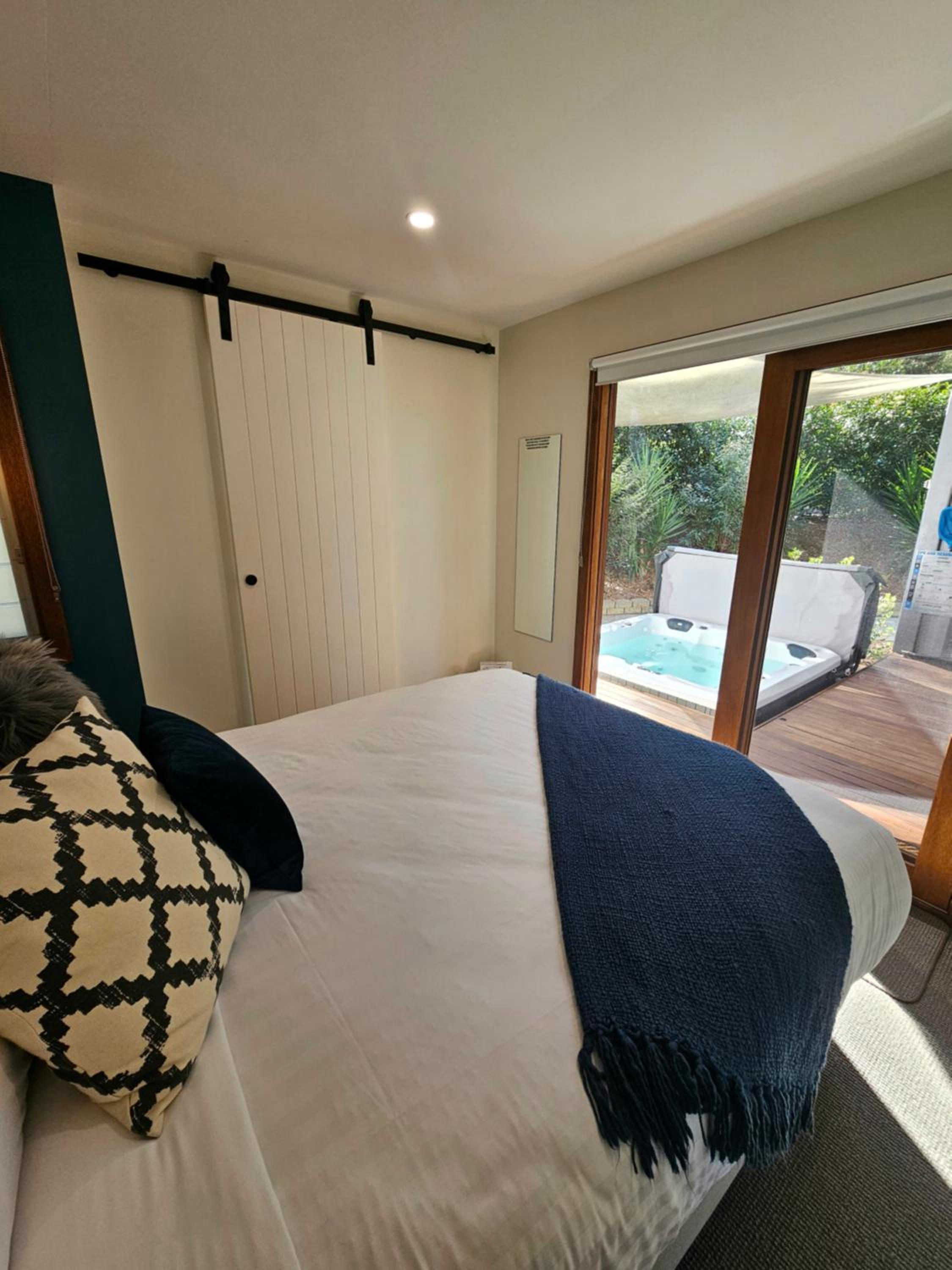 Tuckers Lane Boutique Accommodation view 5