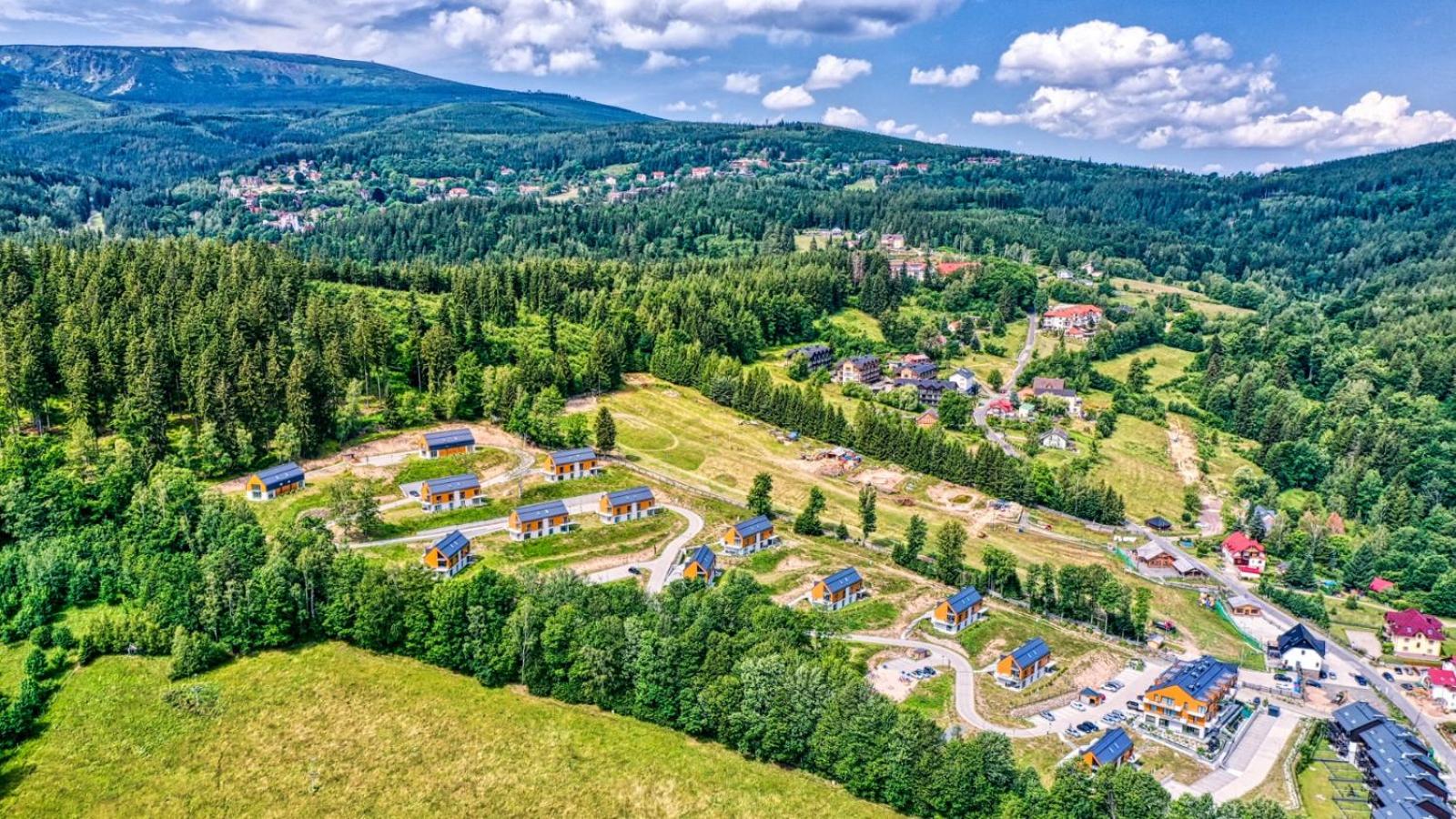 Hillside VIP Residence - domki przy wyciągu - by Royal Aparts