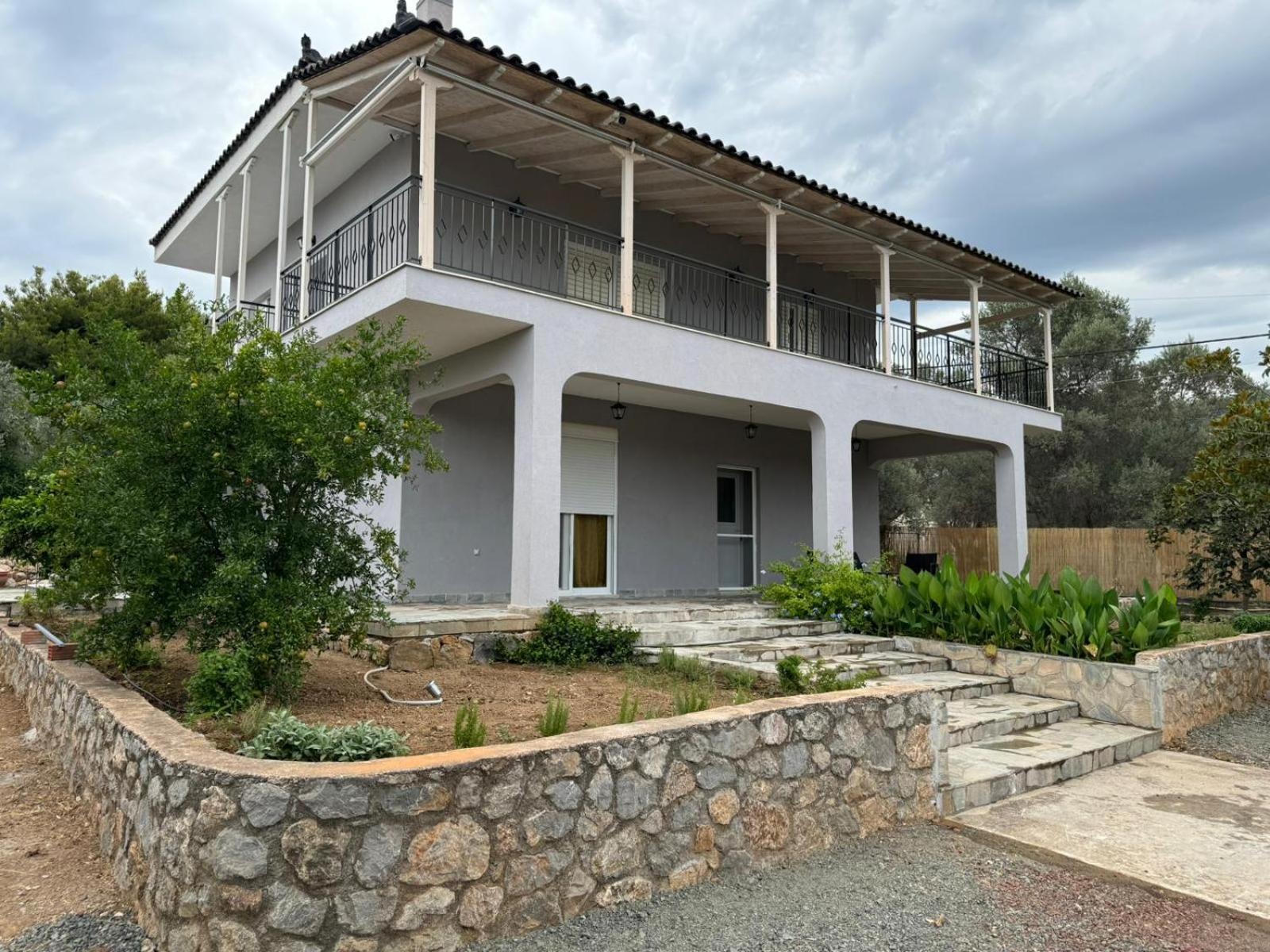 Villa Josefine - With private pool and parking