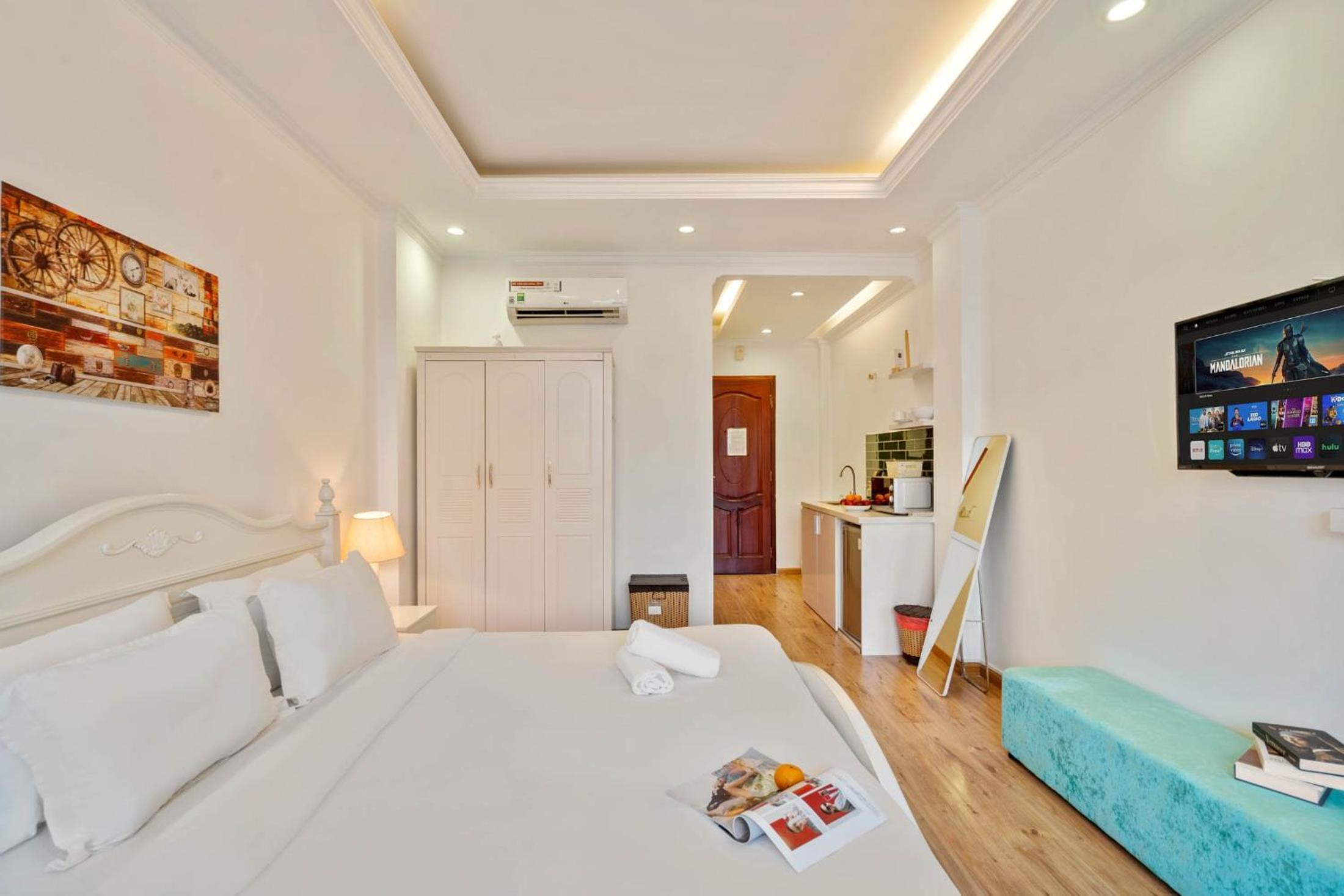 Studio center D1 near Ben Thanh Market
