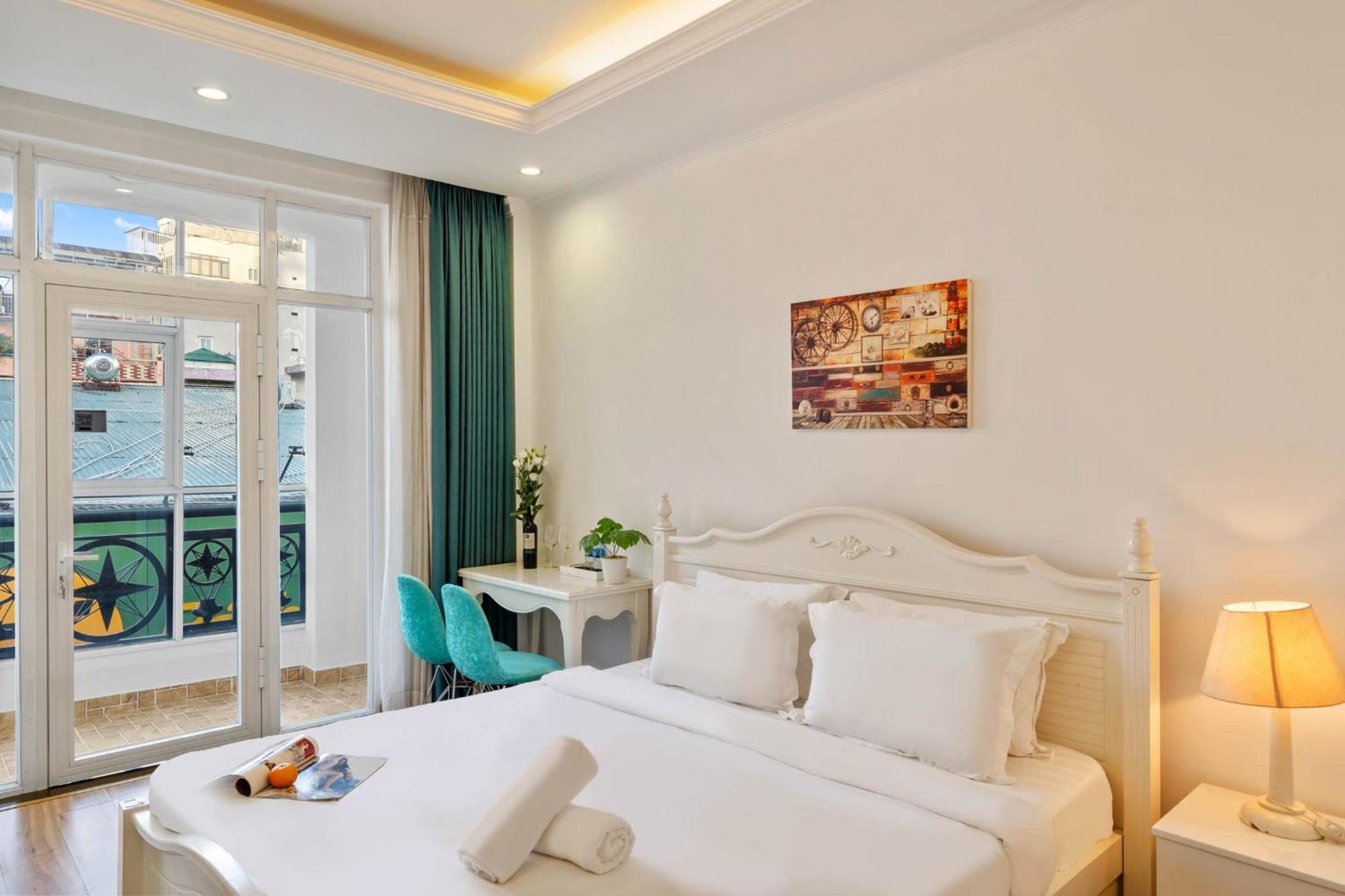 Studio center D1 near Ben Thanh Market