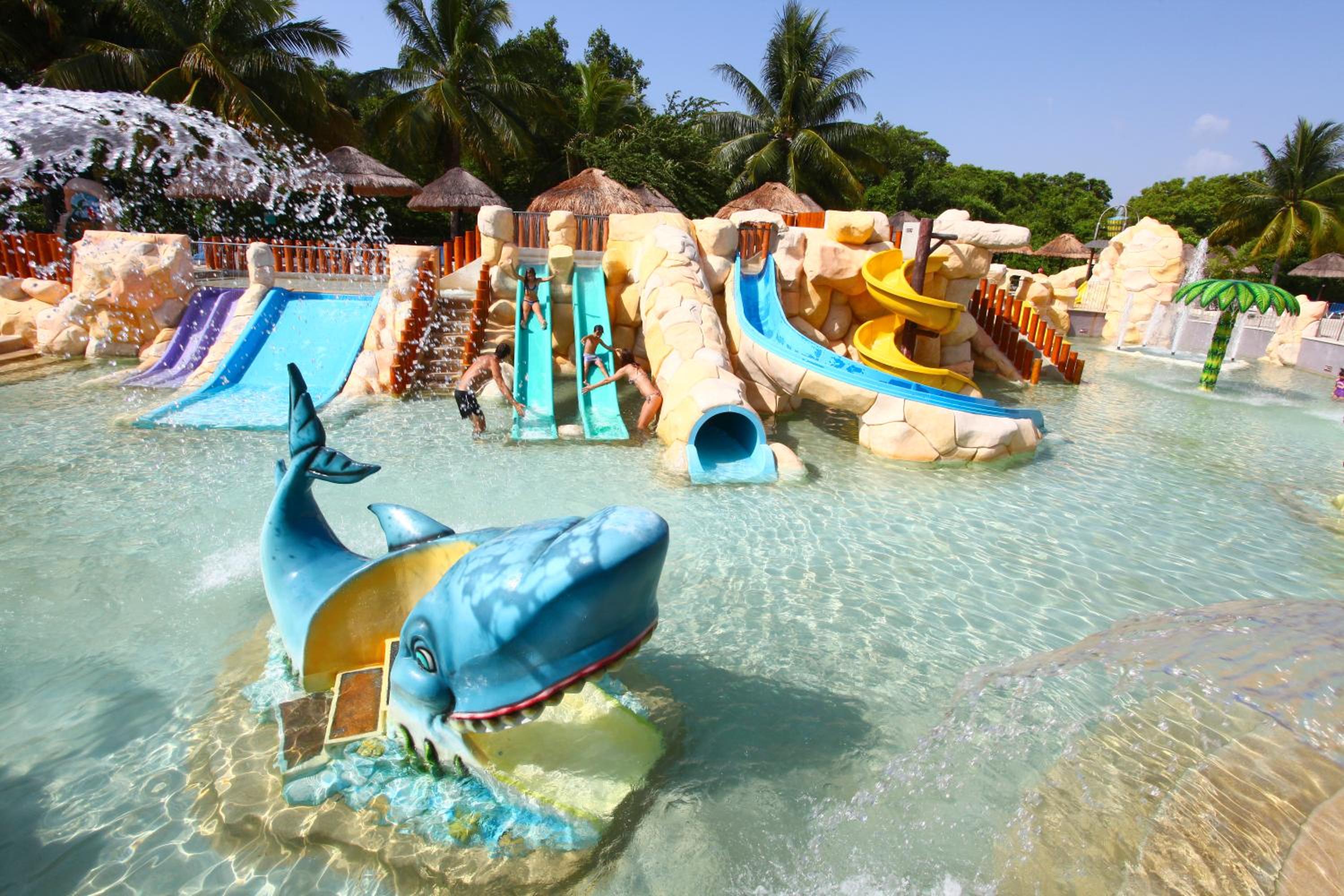 Sandos Caracol Nature Resort & Water Park All Inclusive 11