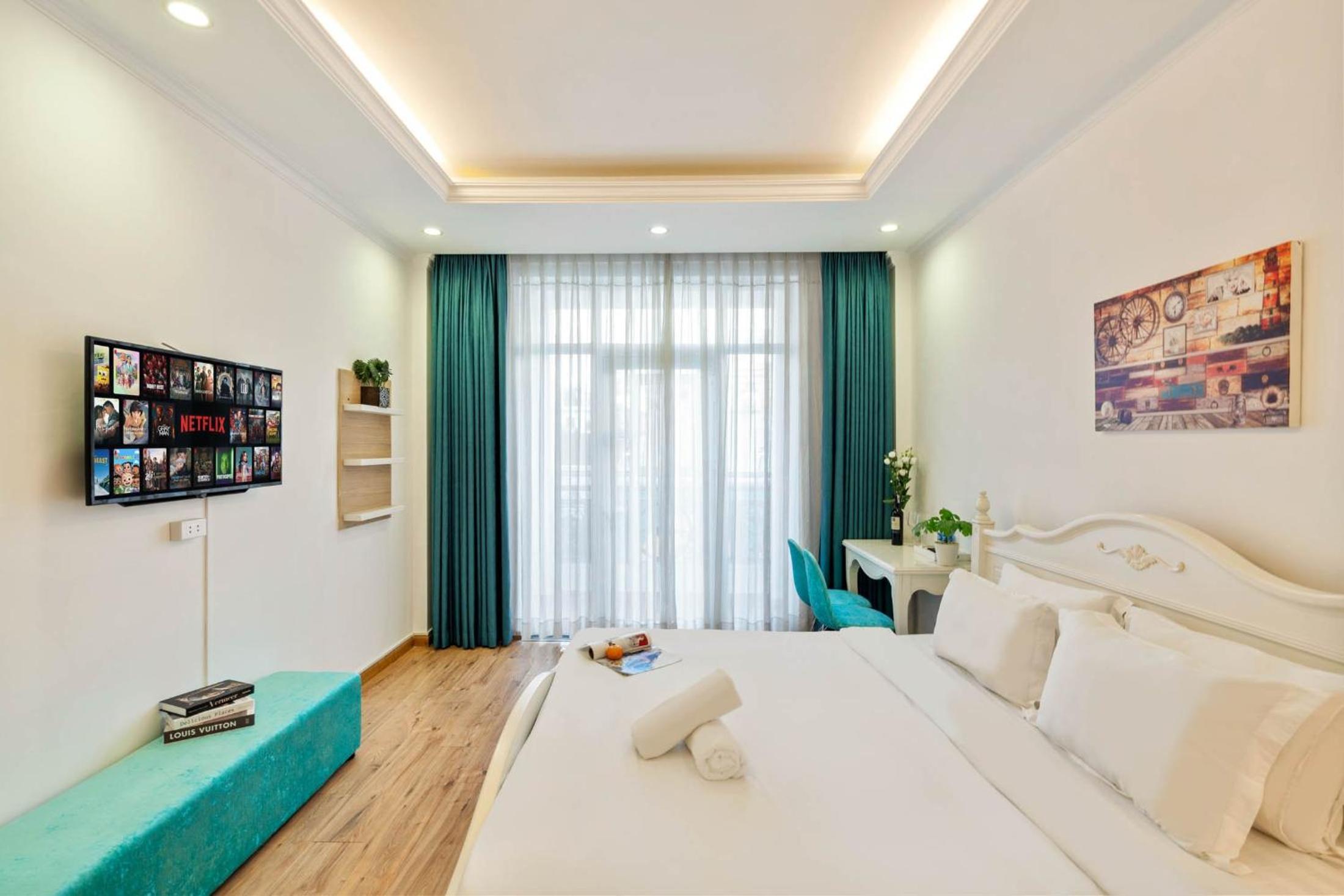 Studio center D1 near Ben Thanh Market