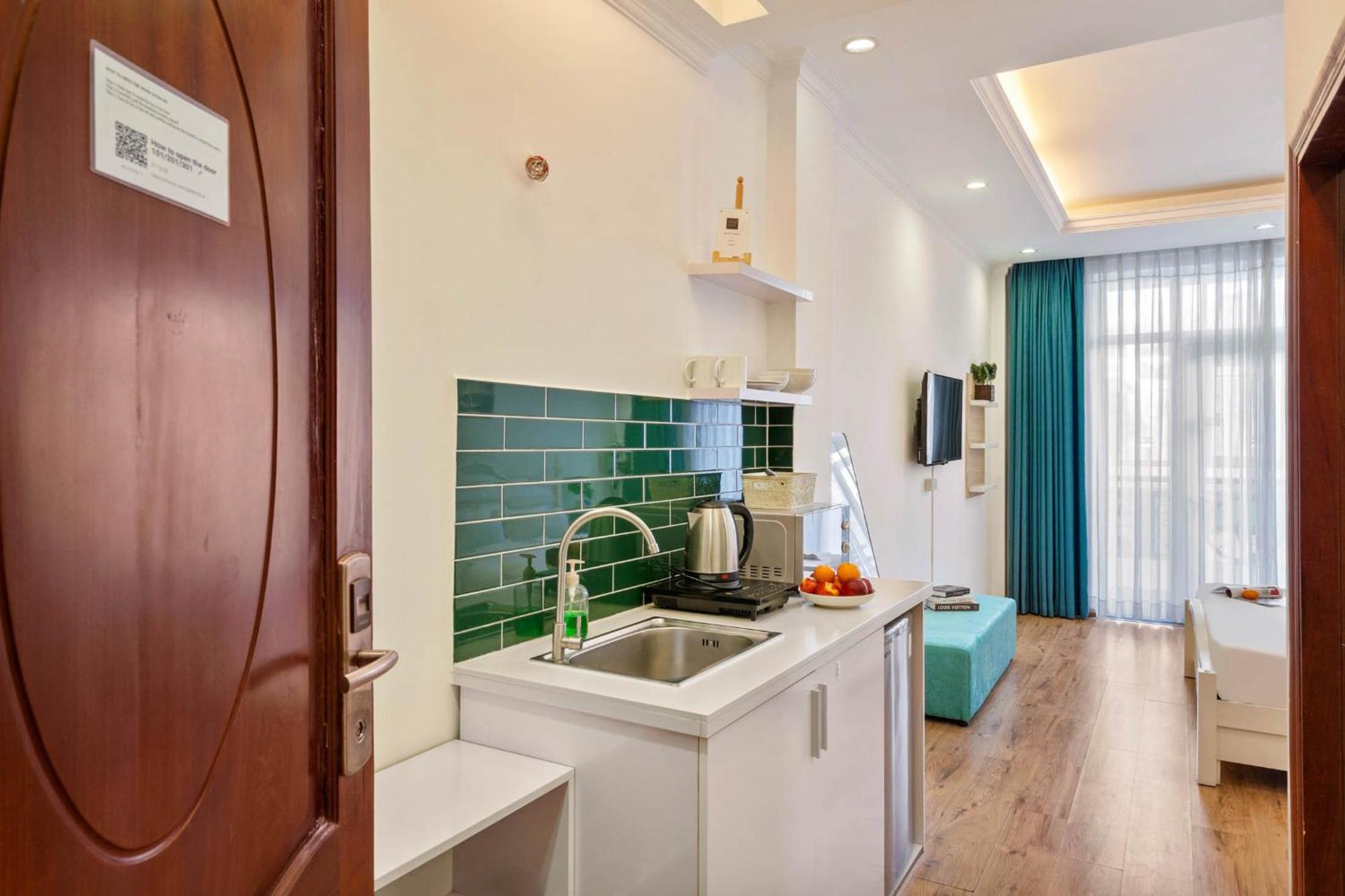 Studio center D1 near Ben Thanh Market