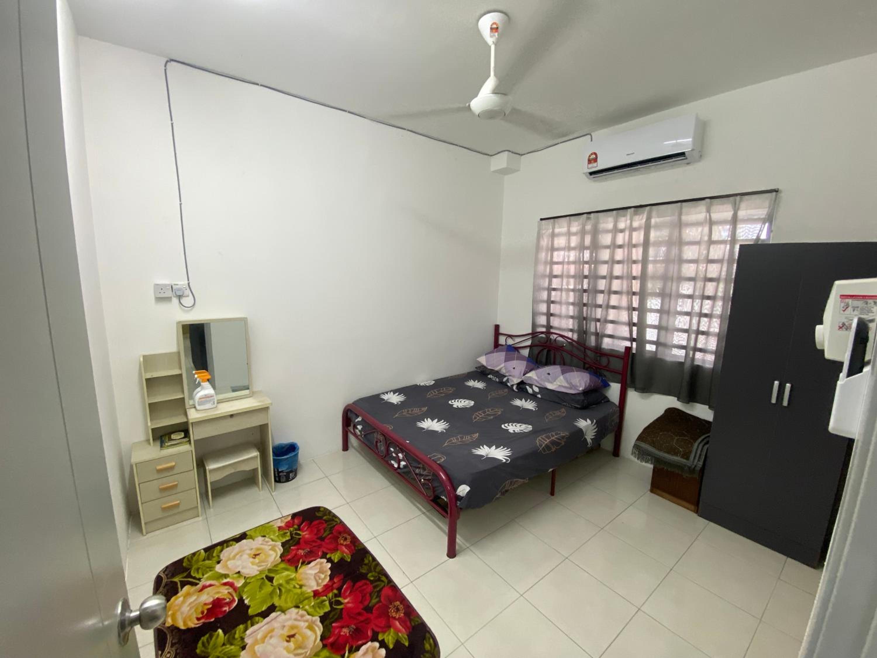 Azman Homestay