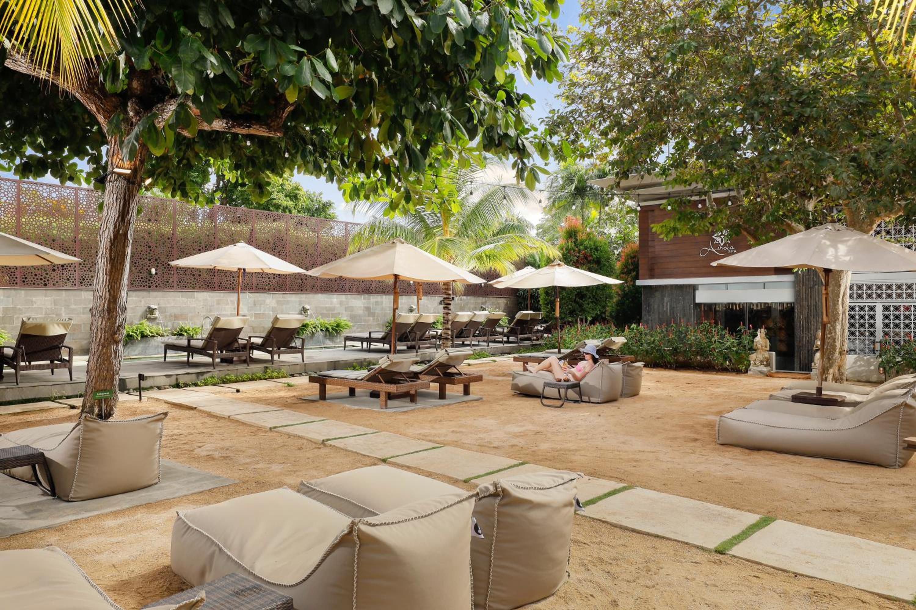 Bali Dynasty Resort
