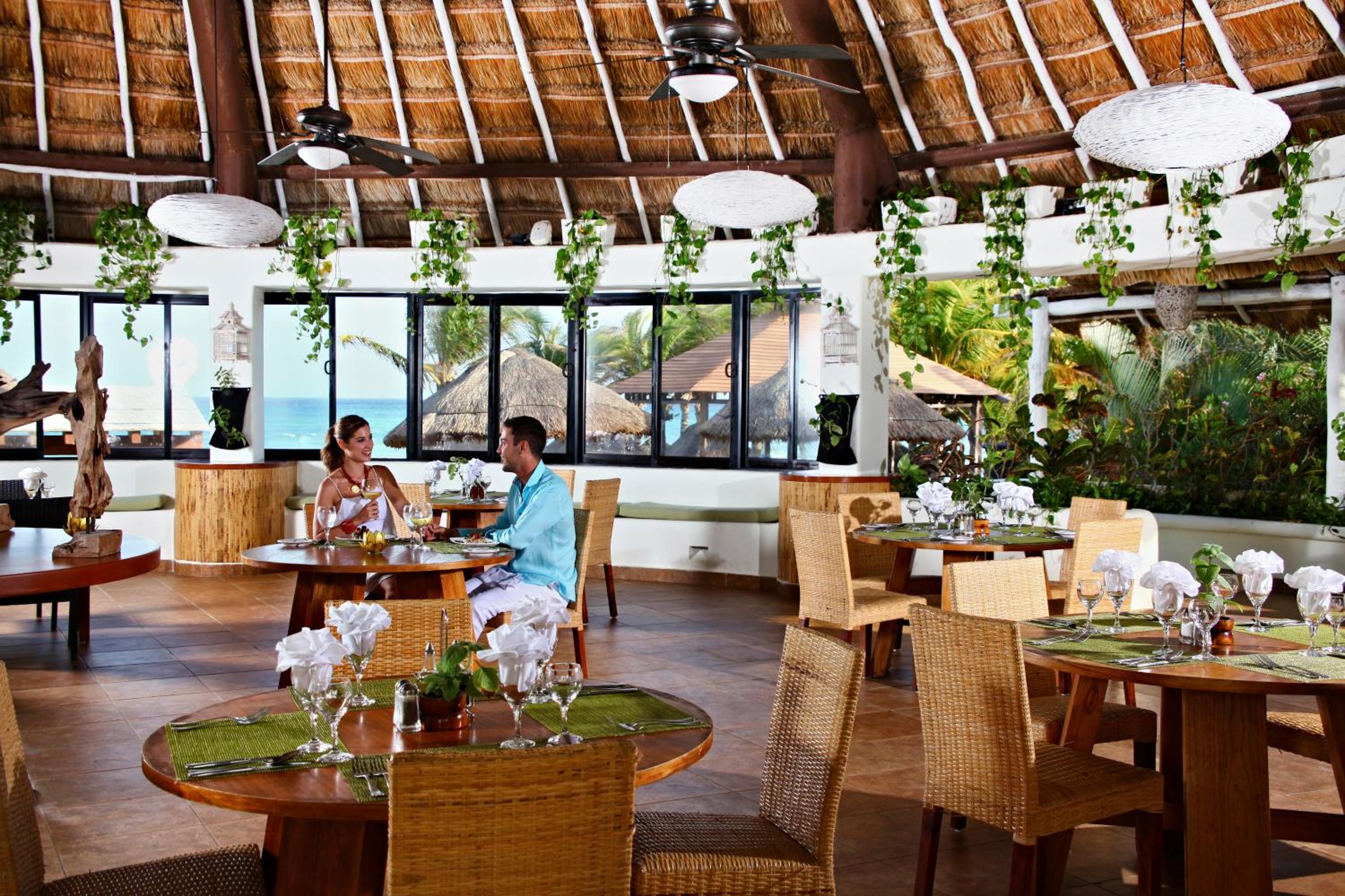 Sandos Caracol Nature Resort & Water Park All Inclusive 21