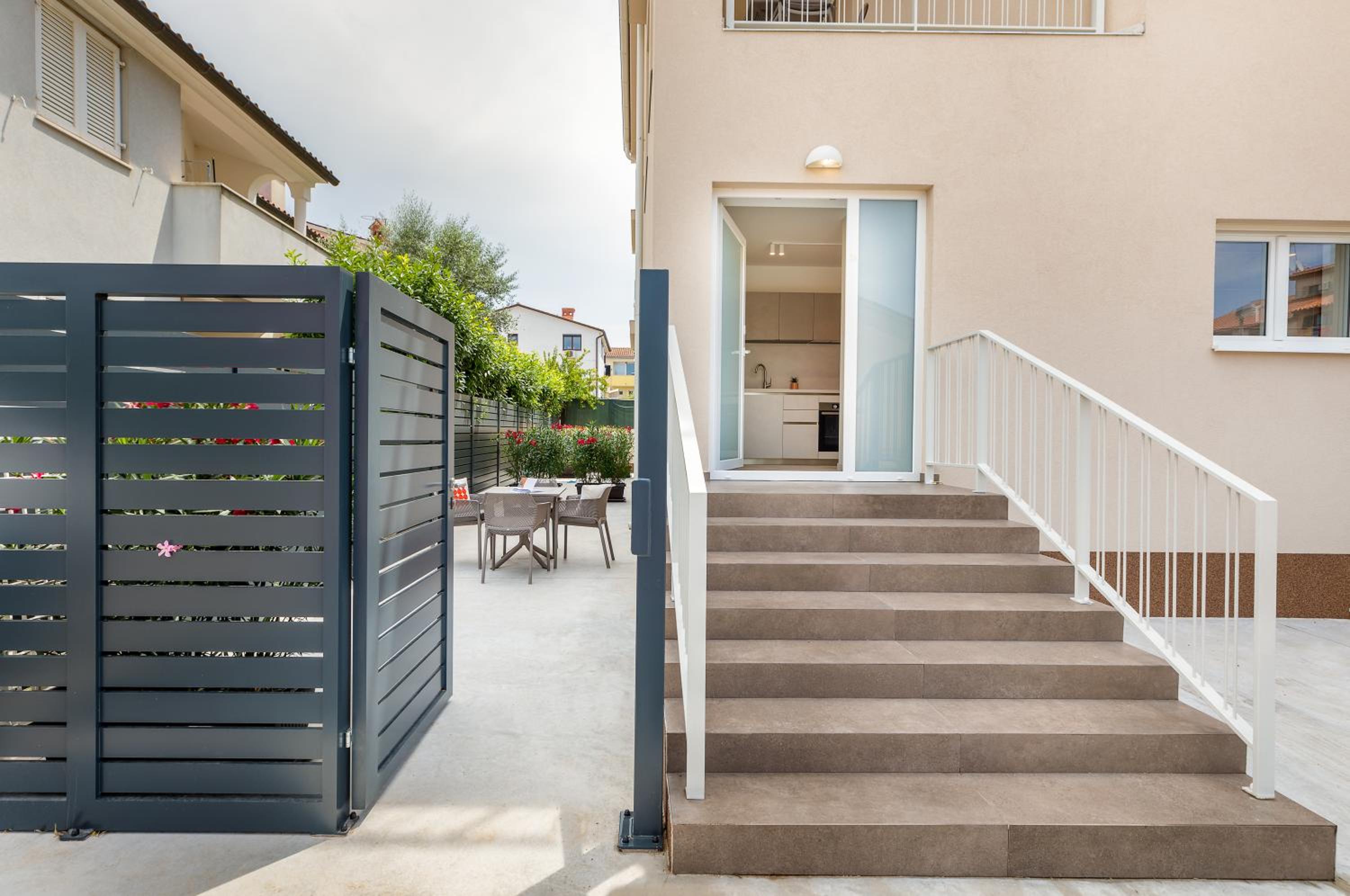 Apartments Villa Nina