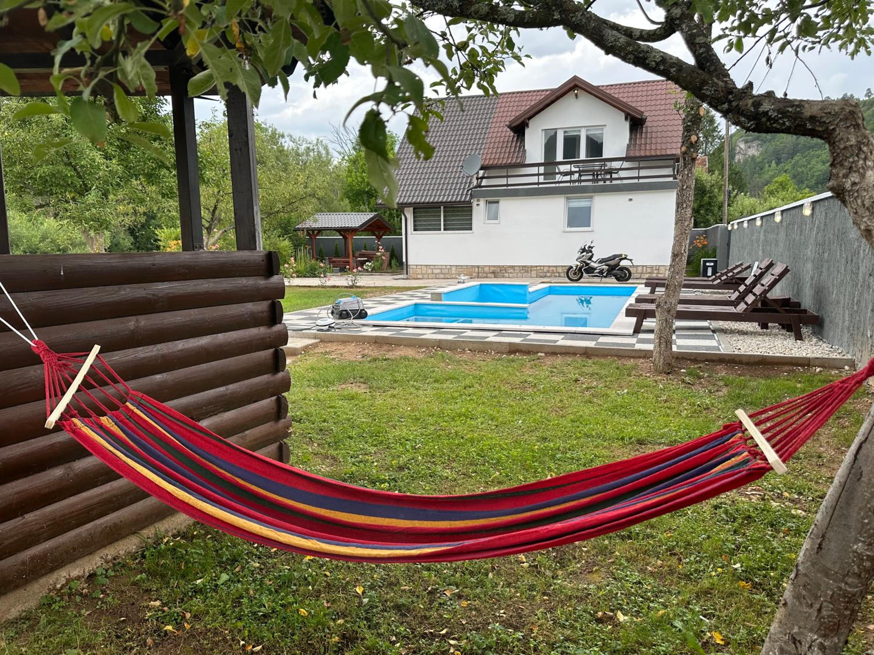 Villas by Expert RIVER