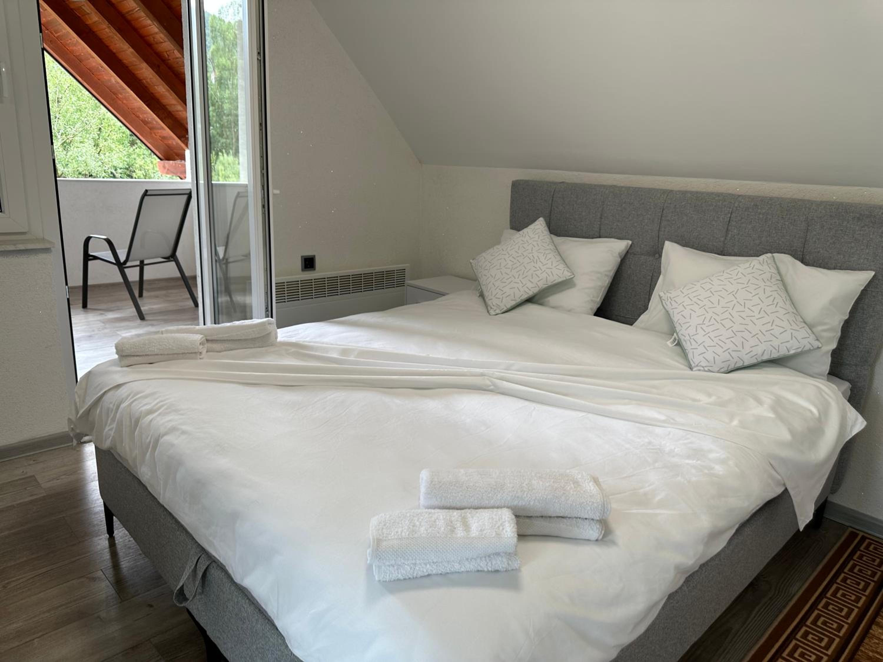 Villas by Expert RIVER