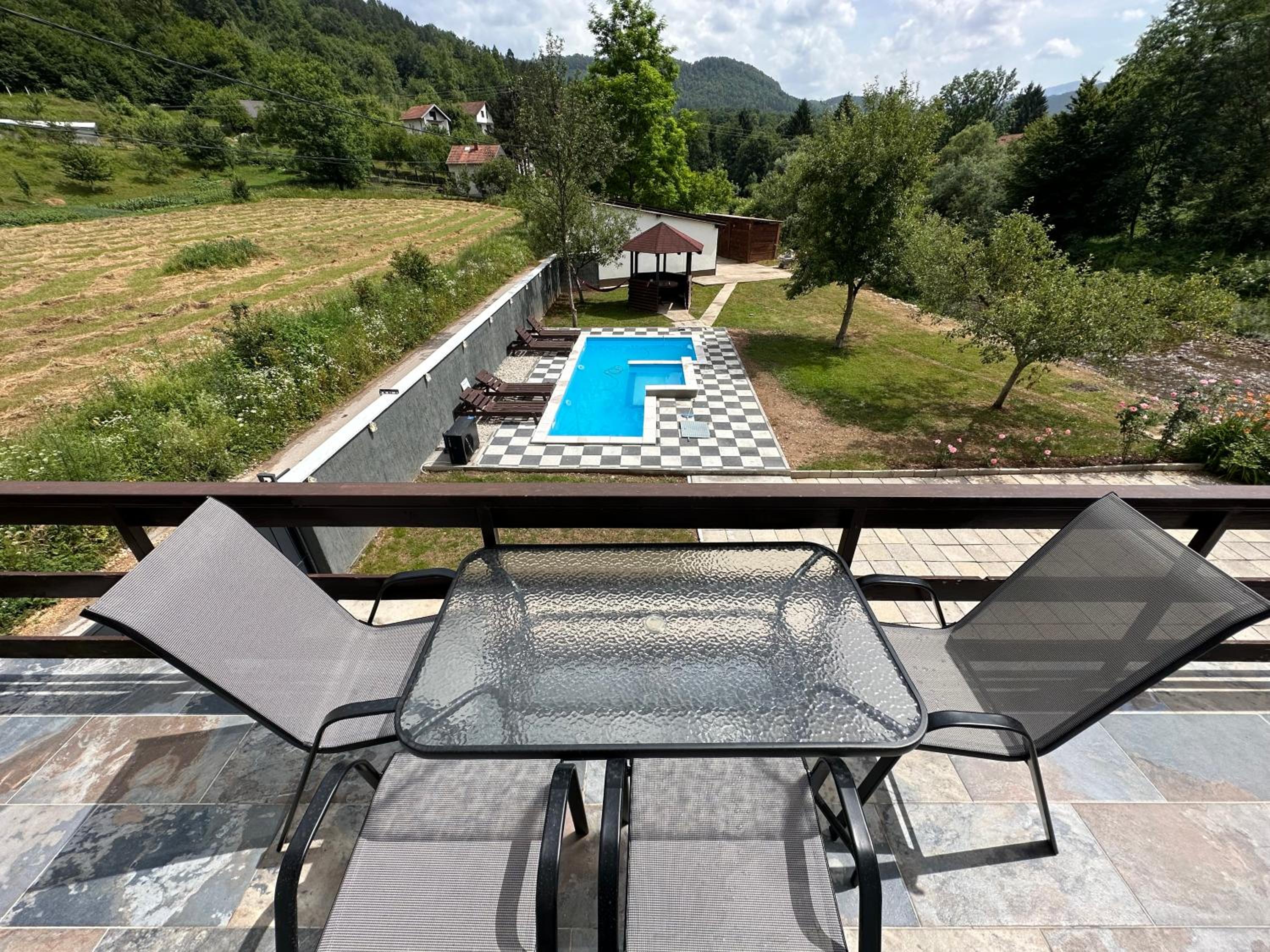 Villas by Expert RIVER